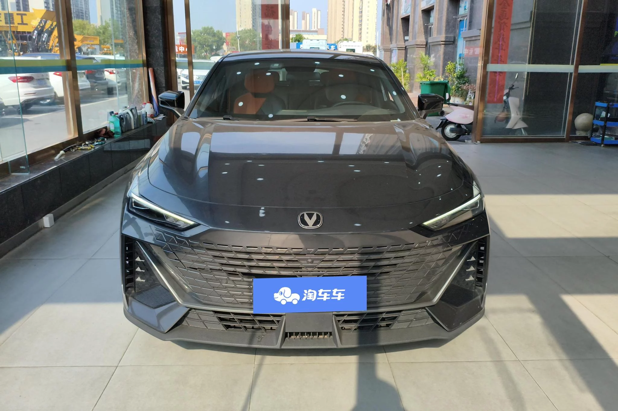 Changan UNI-V