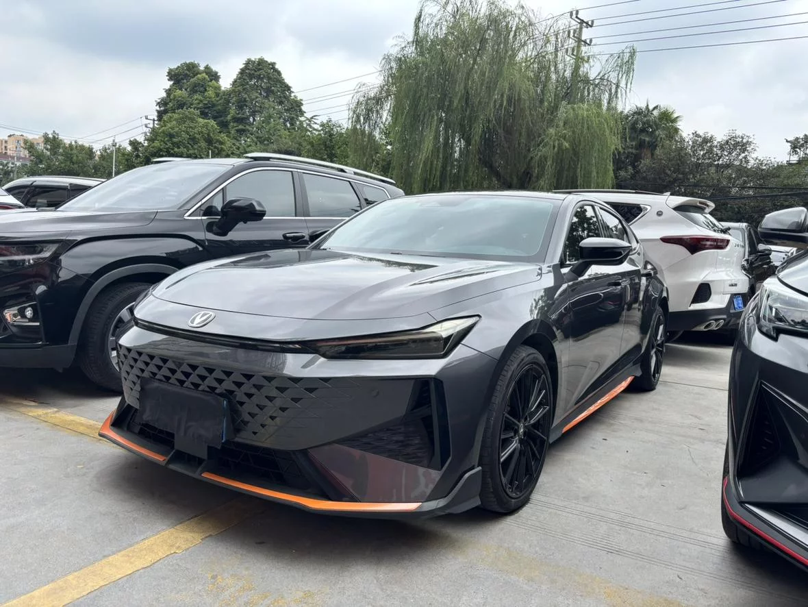Changan UNI-V