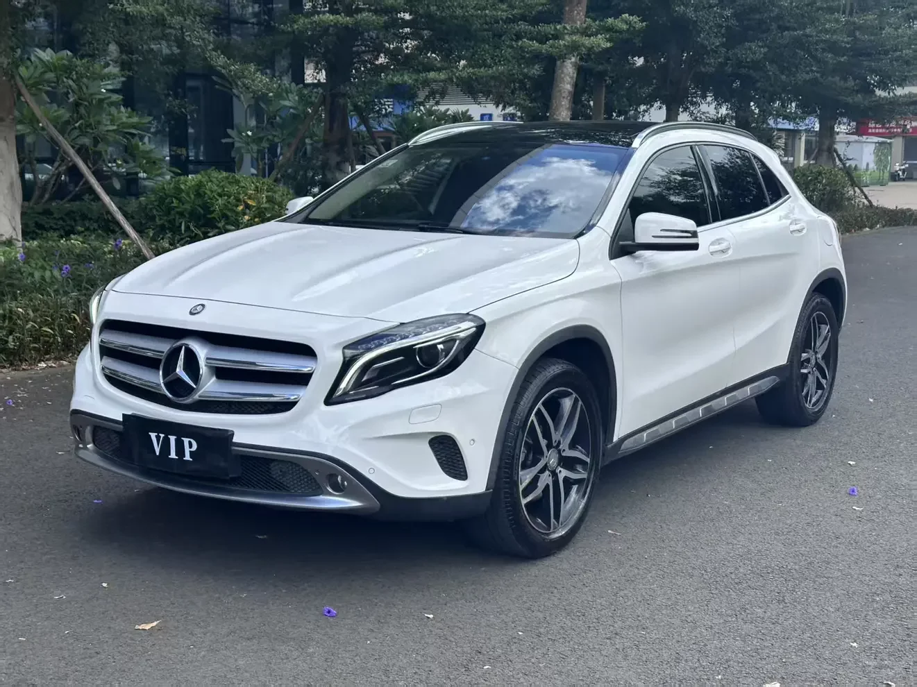 Mercedes-Benz GLA