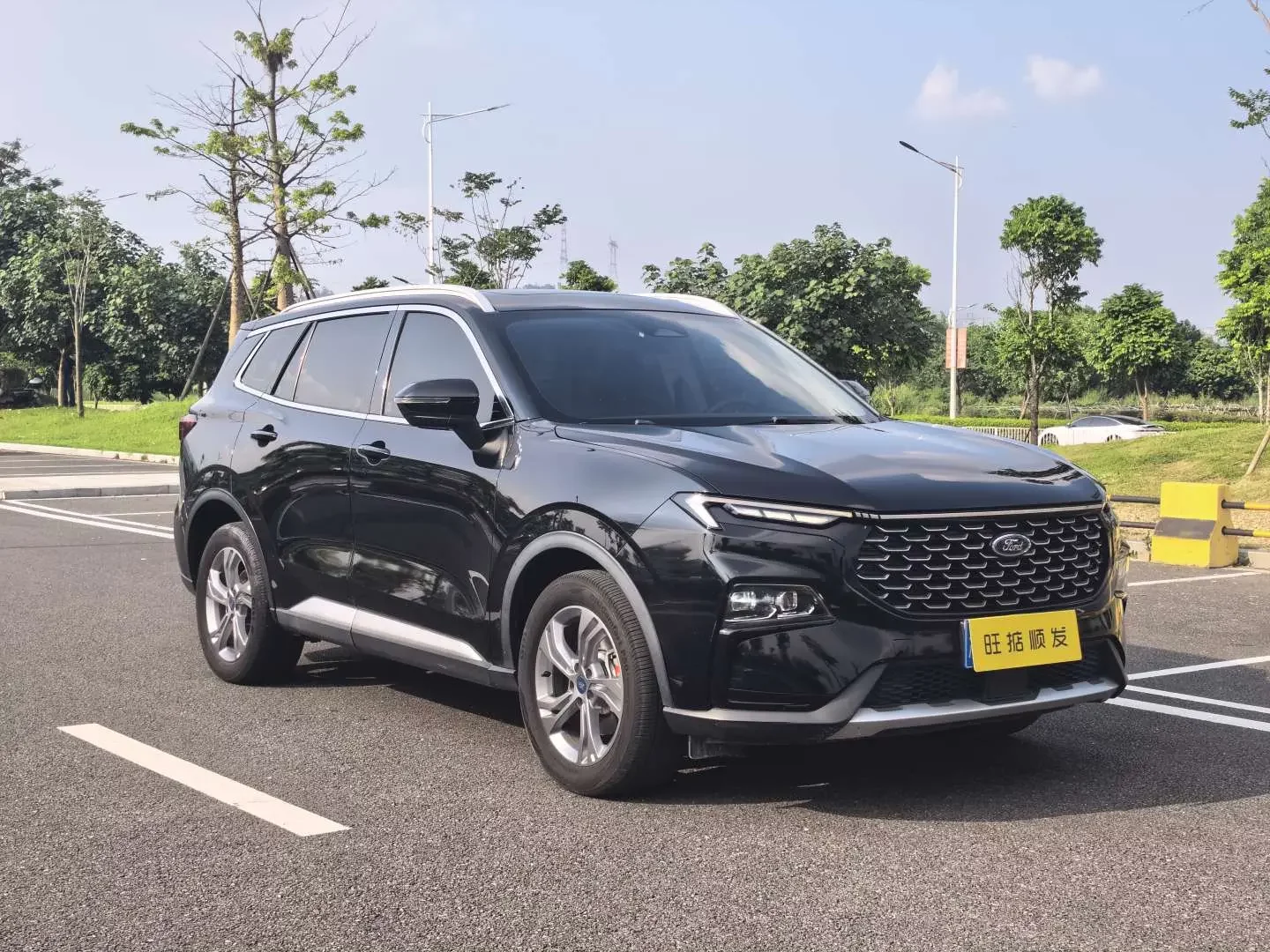 Ford Equator Sport