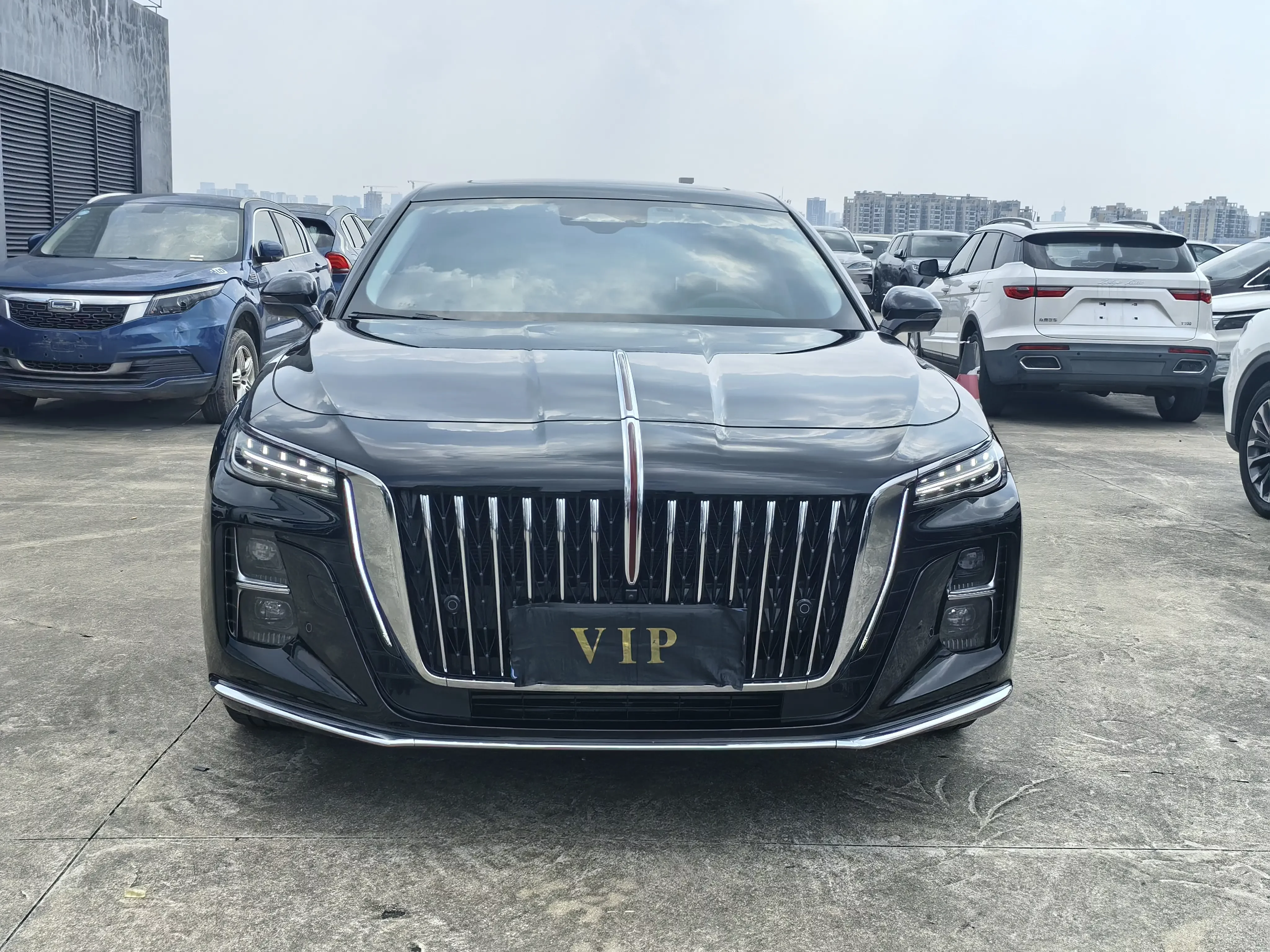 Hongqi H5