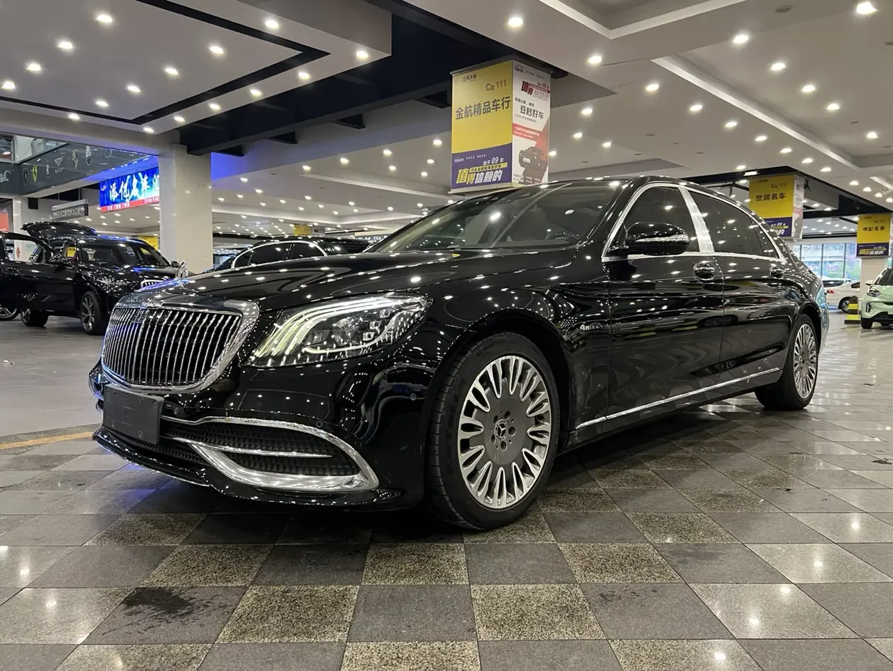 Mercedes-Benz Maybach S-Class