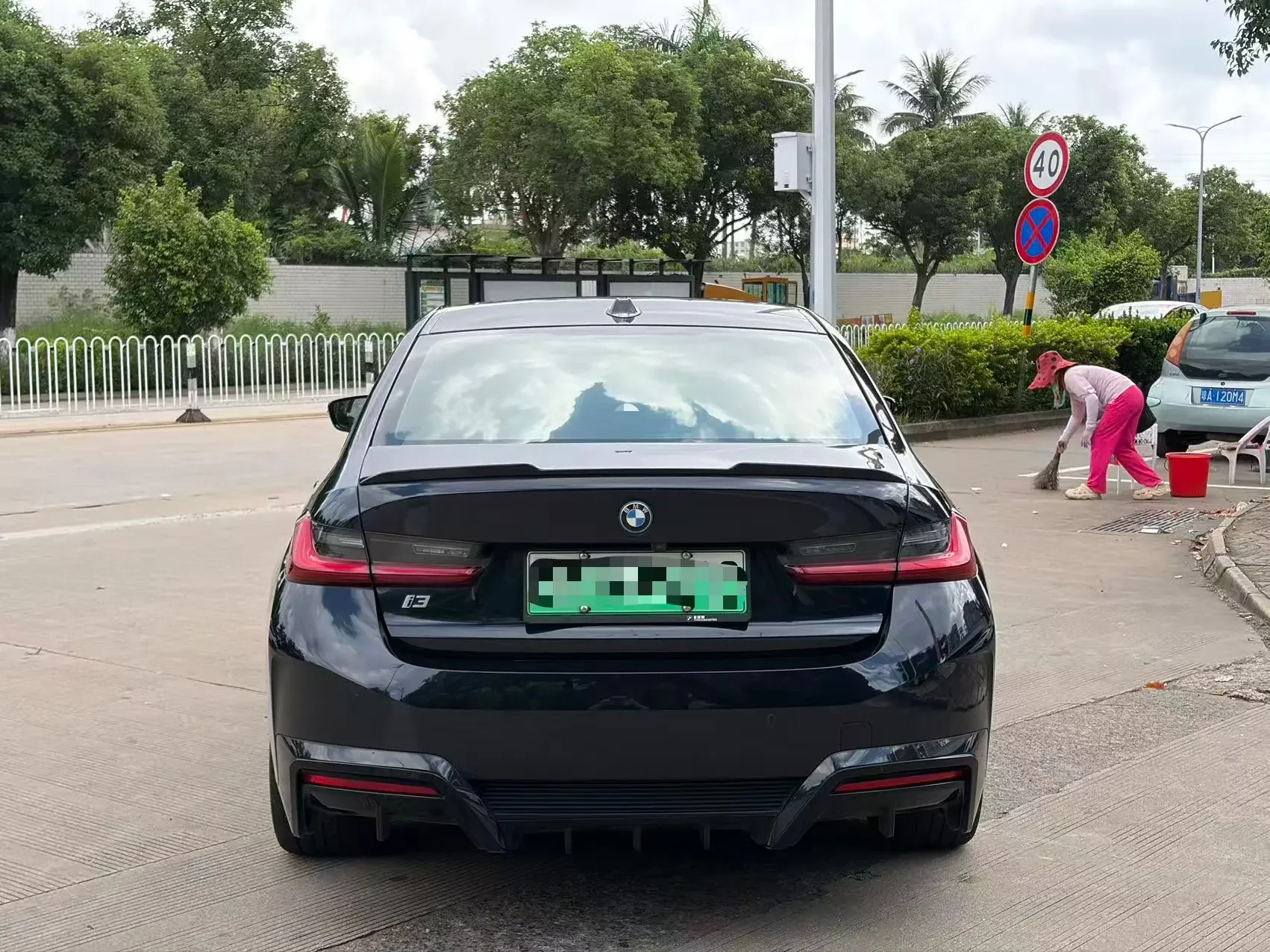 BMW i3