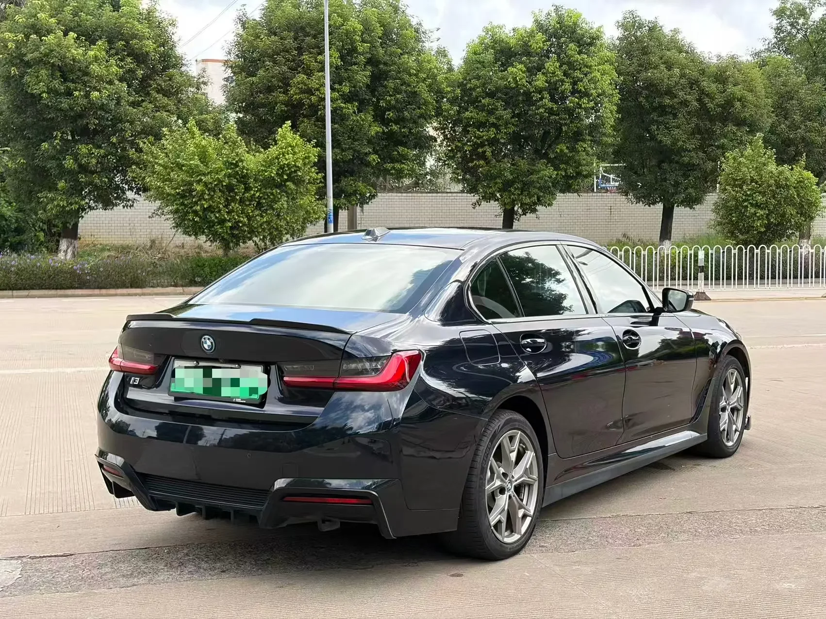 BMW i3