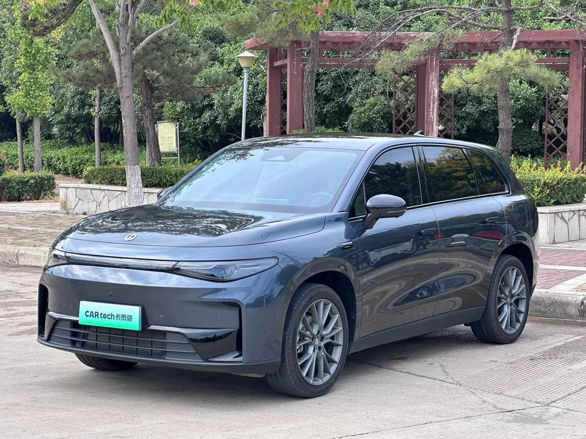 Leapmotor C10