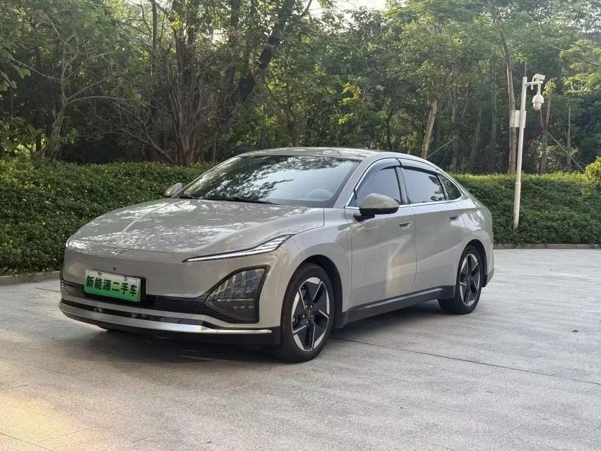 Wuling Starlight EV