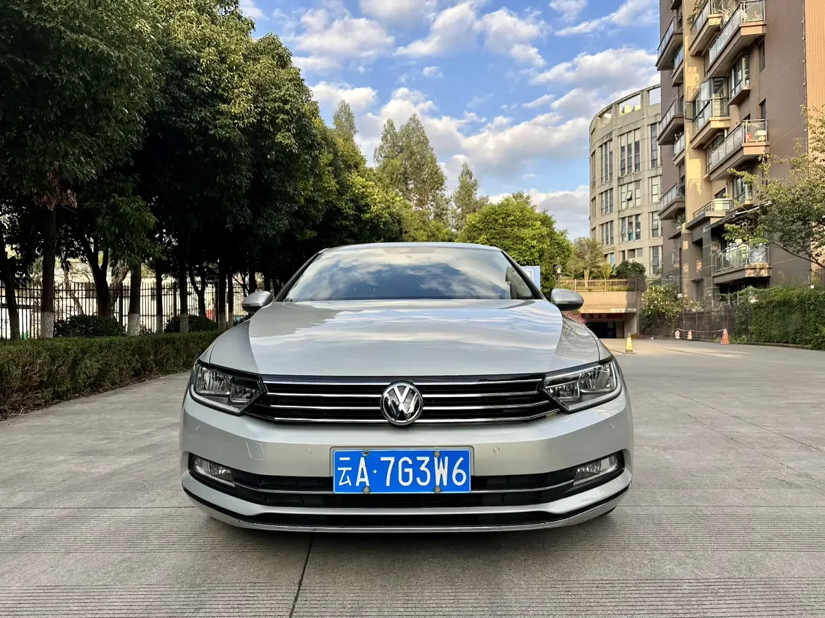 Volkswagen Magotan