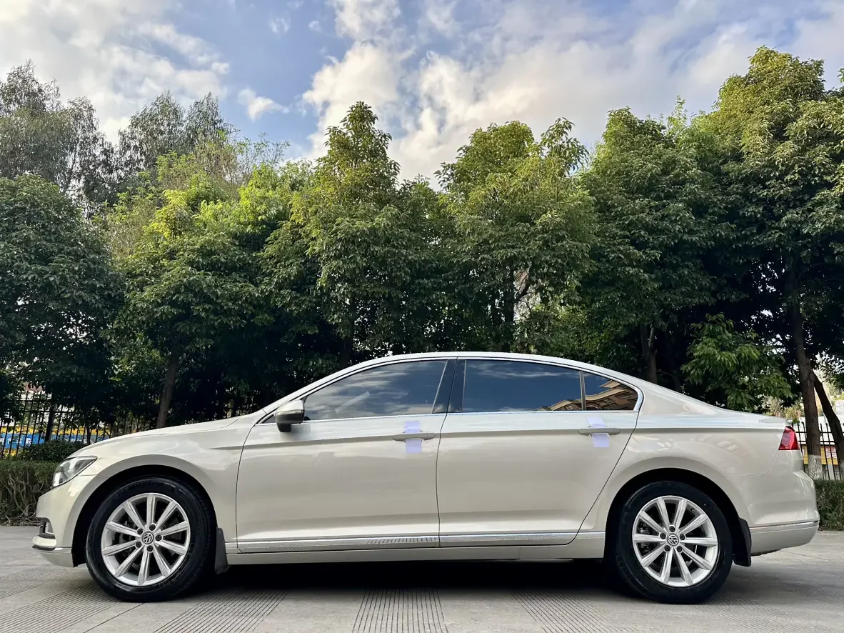 Volkswagen Magotan