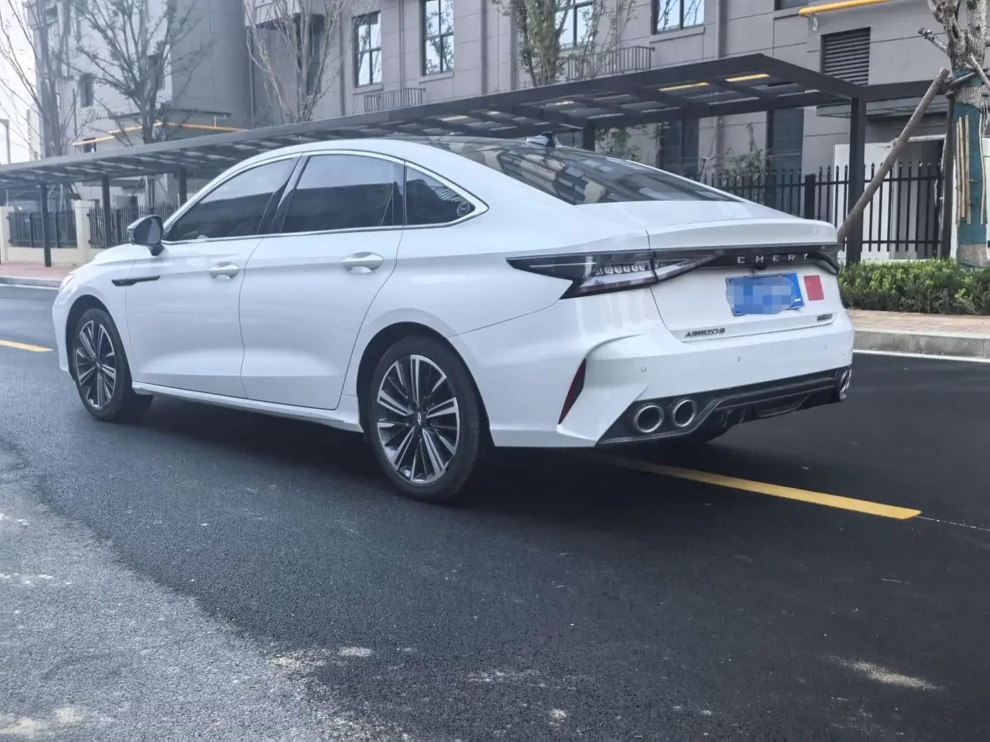 Chery Arrizo 8