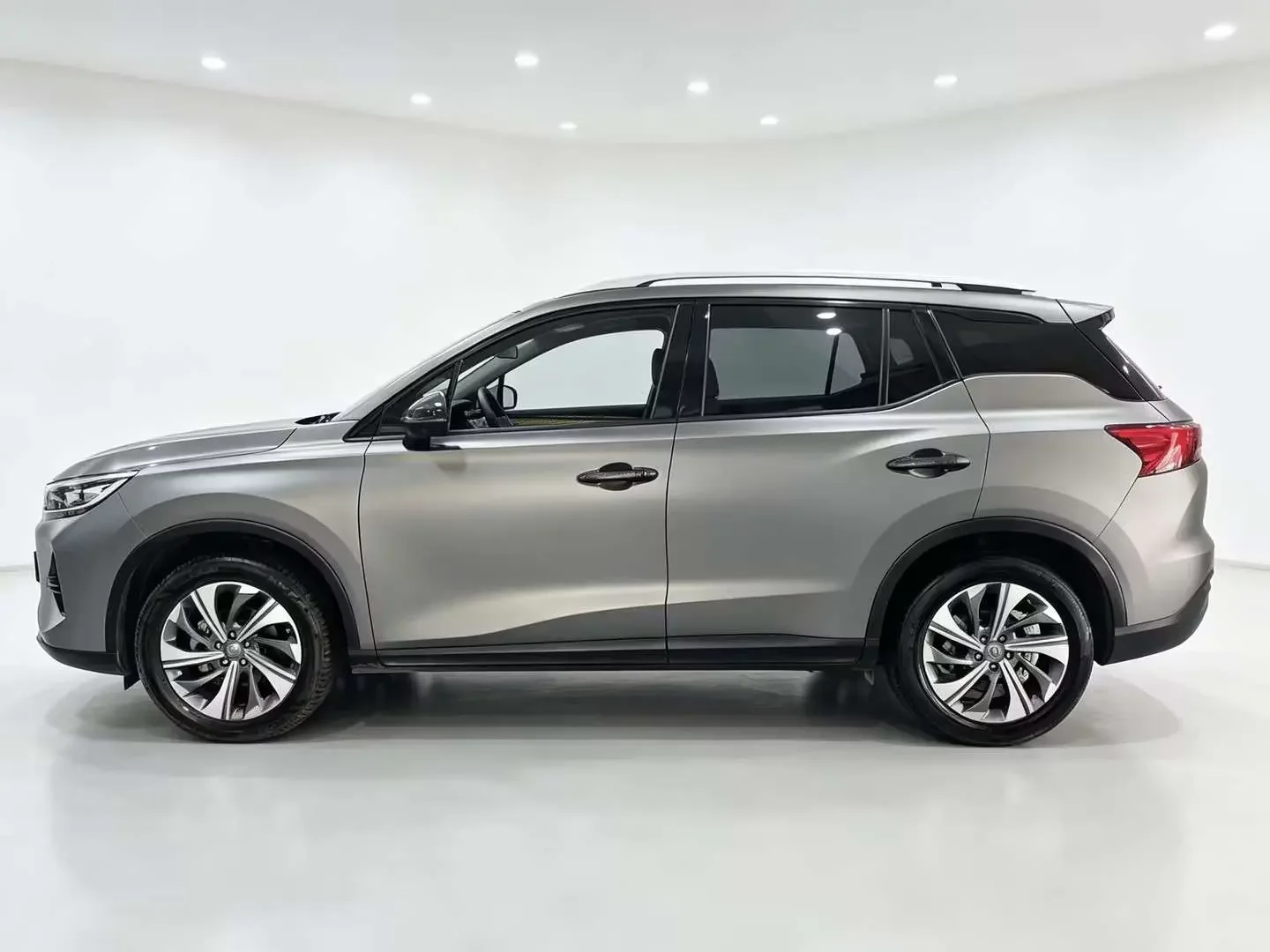 GAC Trumpchi GS4