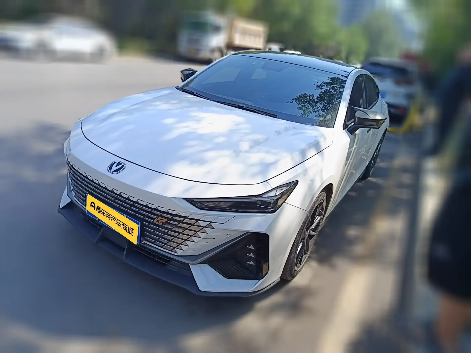 Changan UNI-V