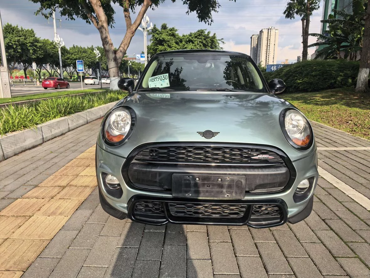 MINI MINI