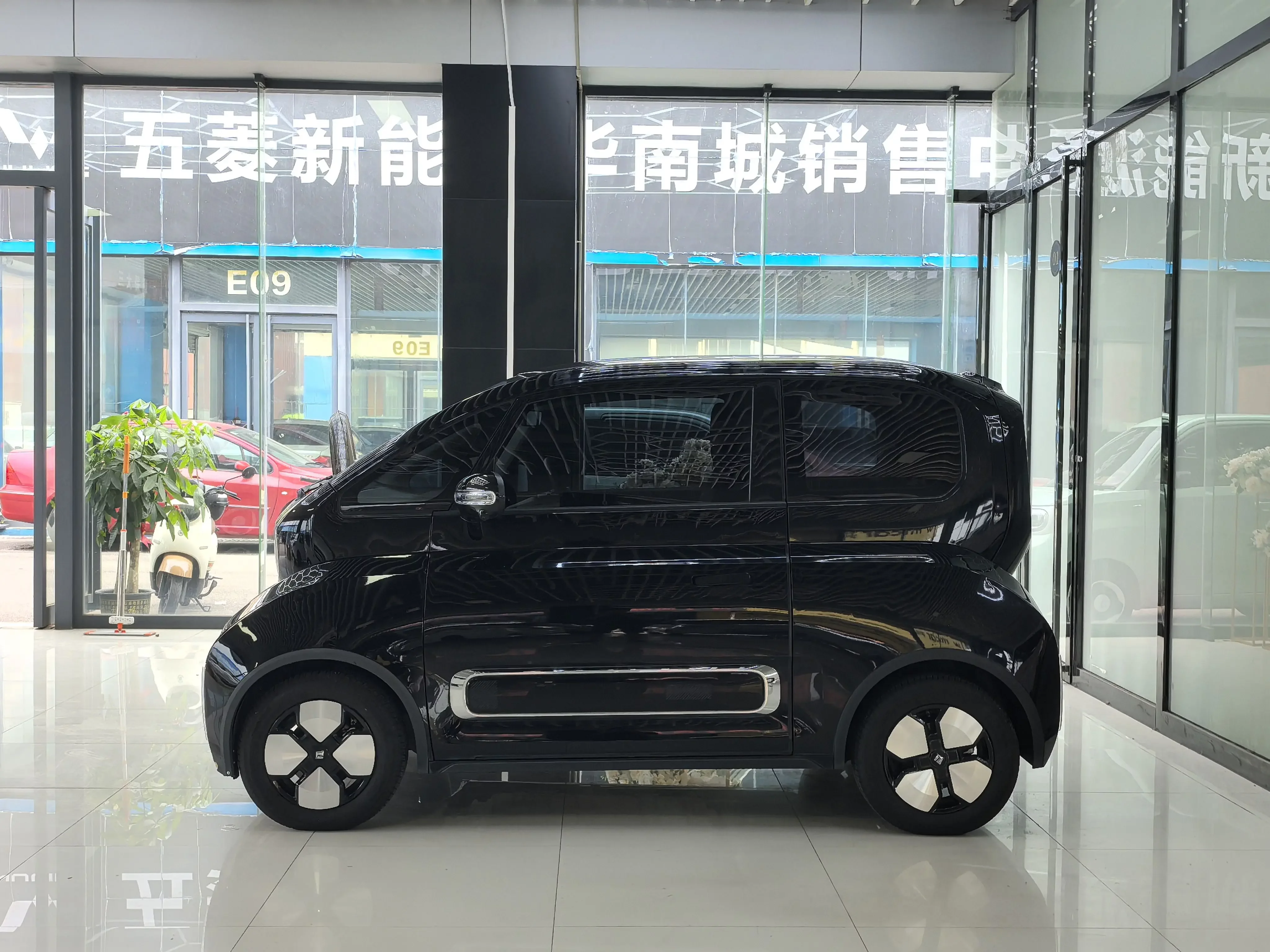 Baojun KiWi EV