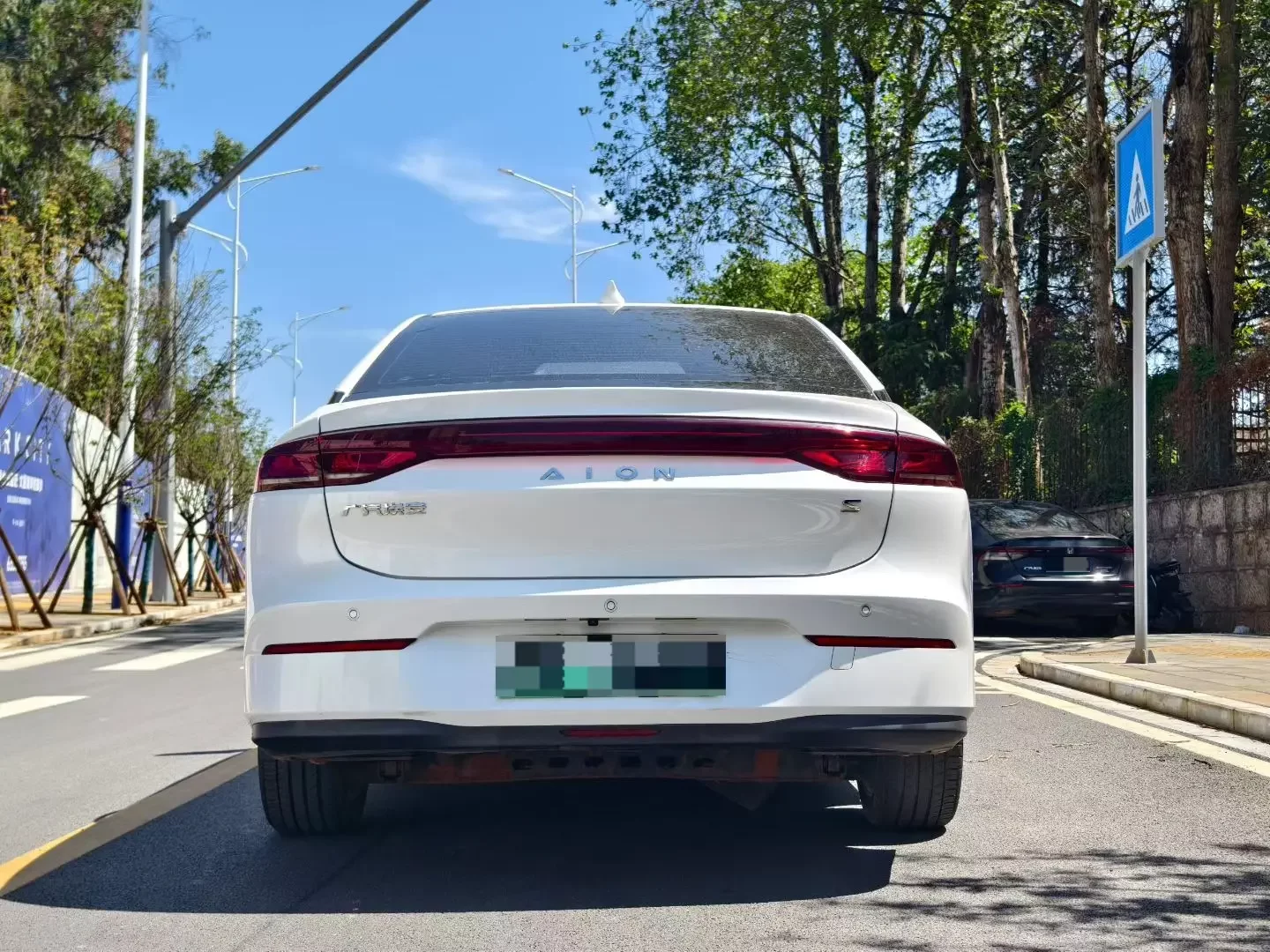 GAC AION S