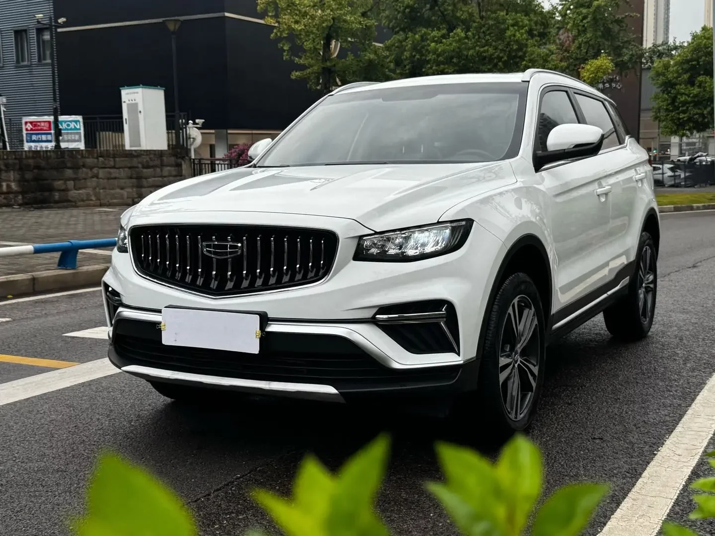 Geely Atlas