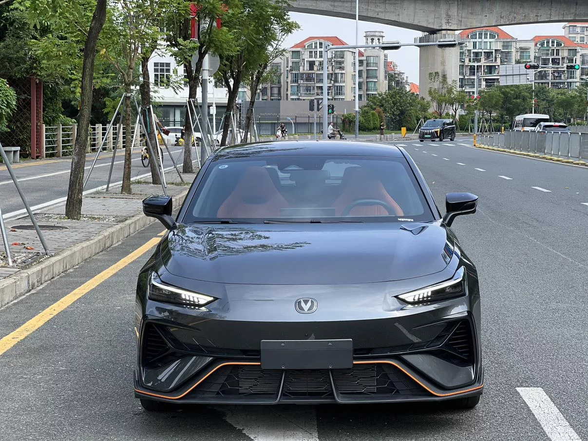 Changan UNI-V