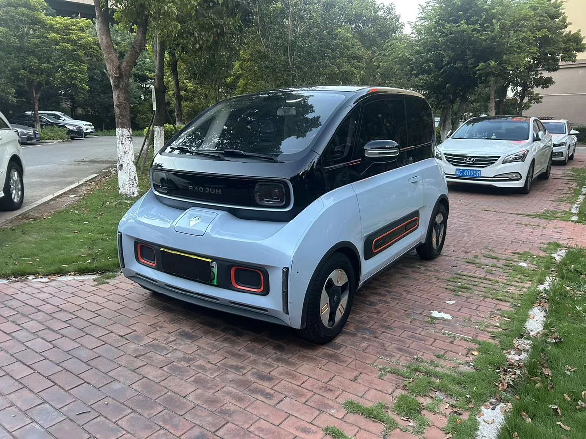 BAOJUN KIWI EV