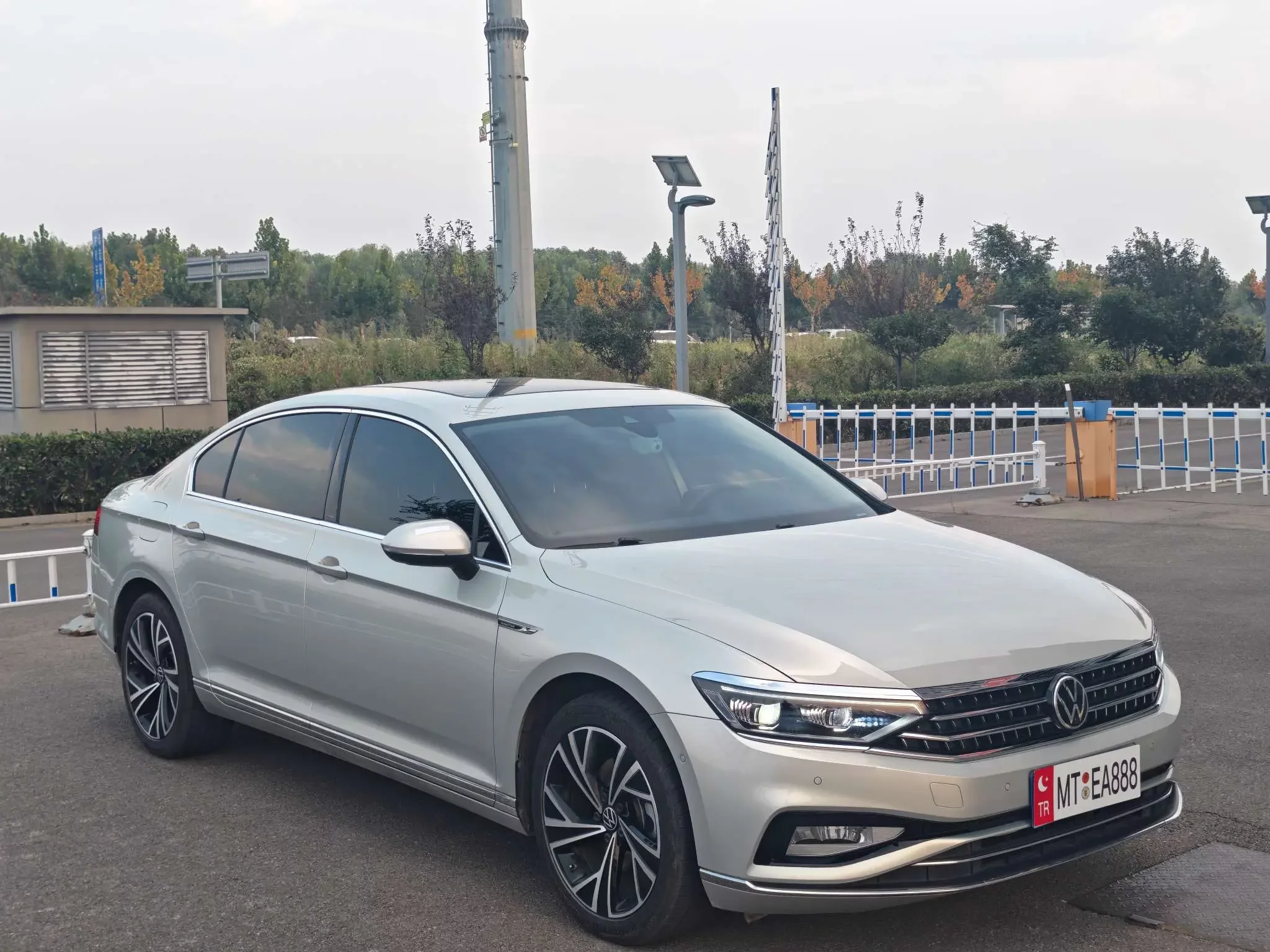 Volkswagen Magotan