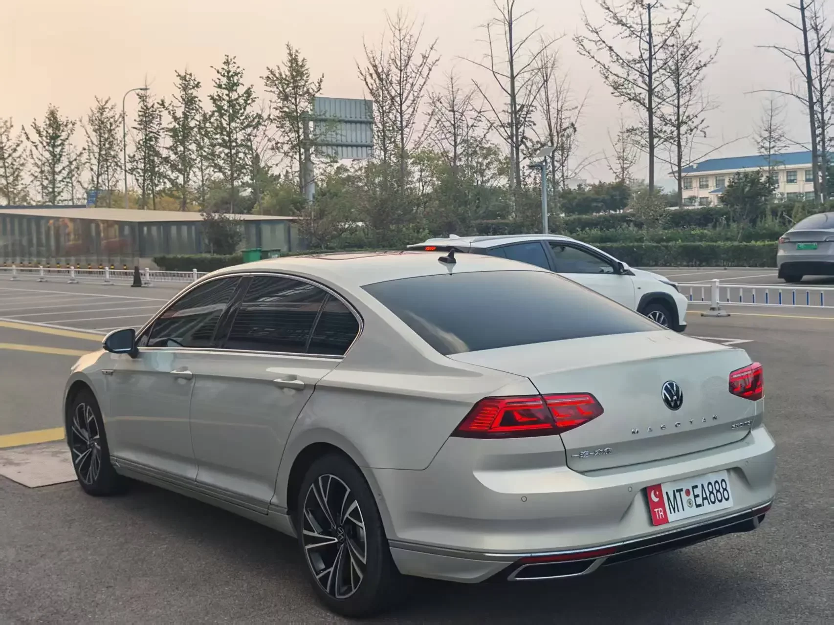 Volkswagen Magotan