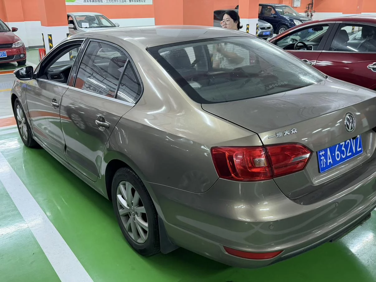 Volkswagen Sagitar