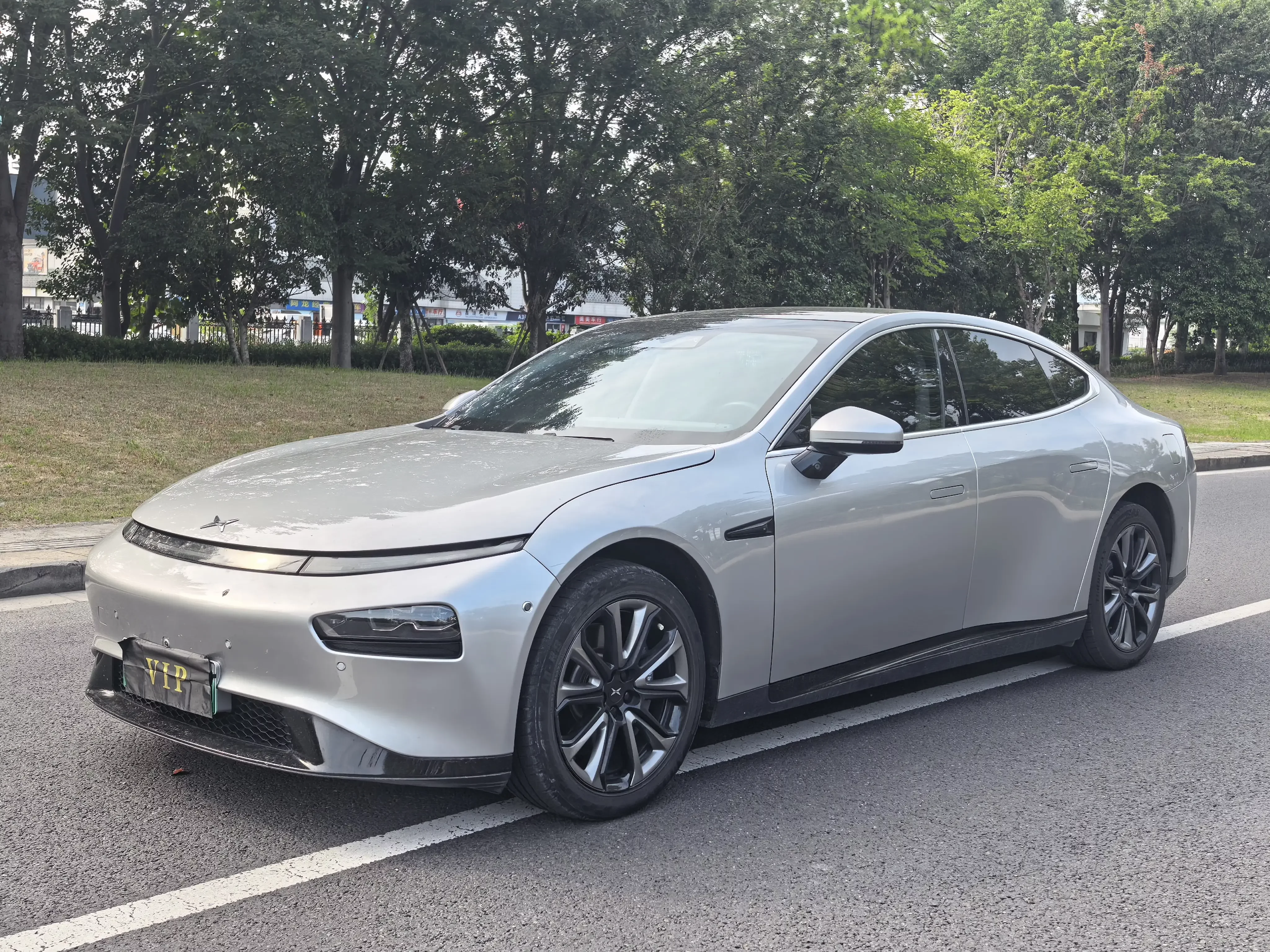 XPENG P7