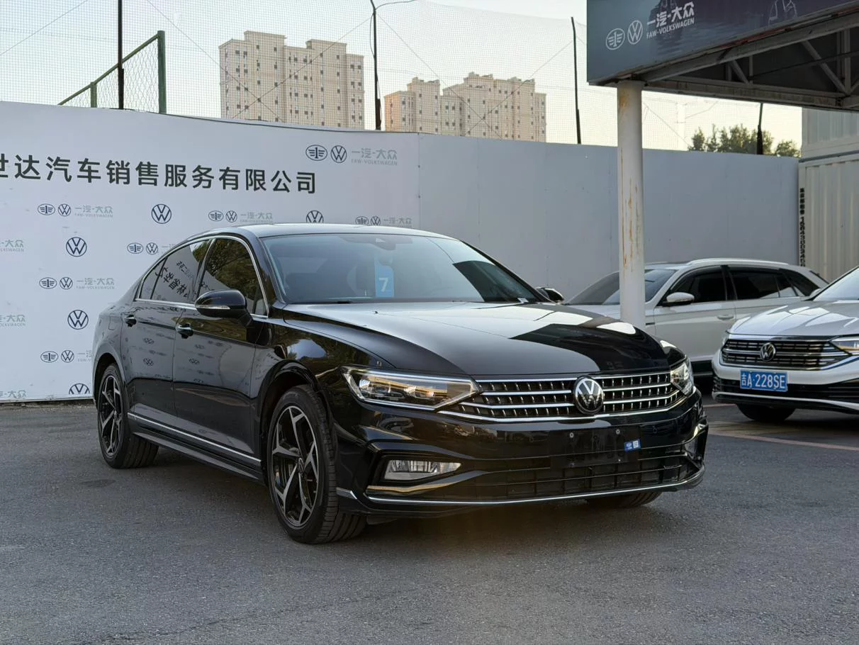 Volkswagen Magotan