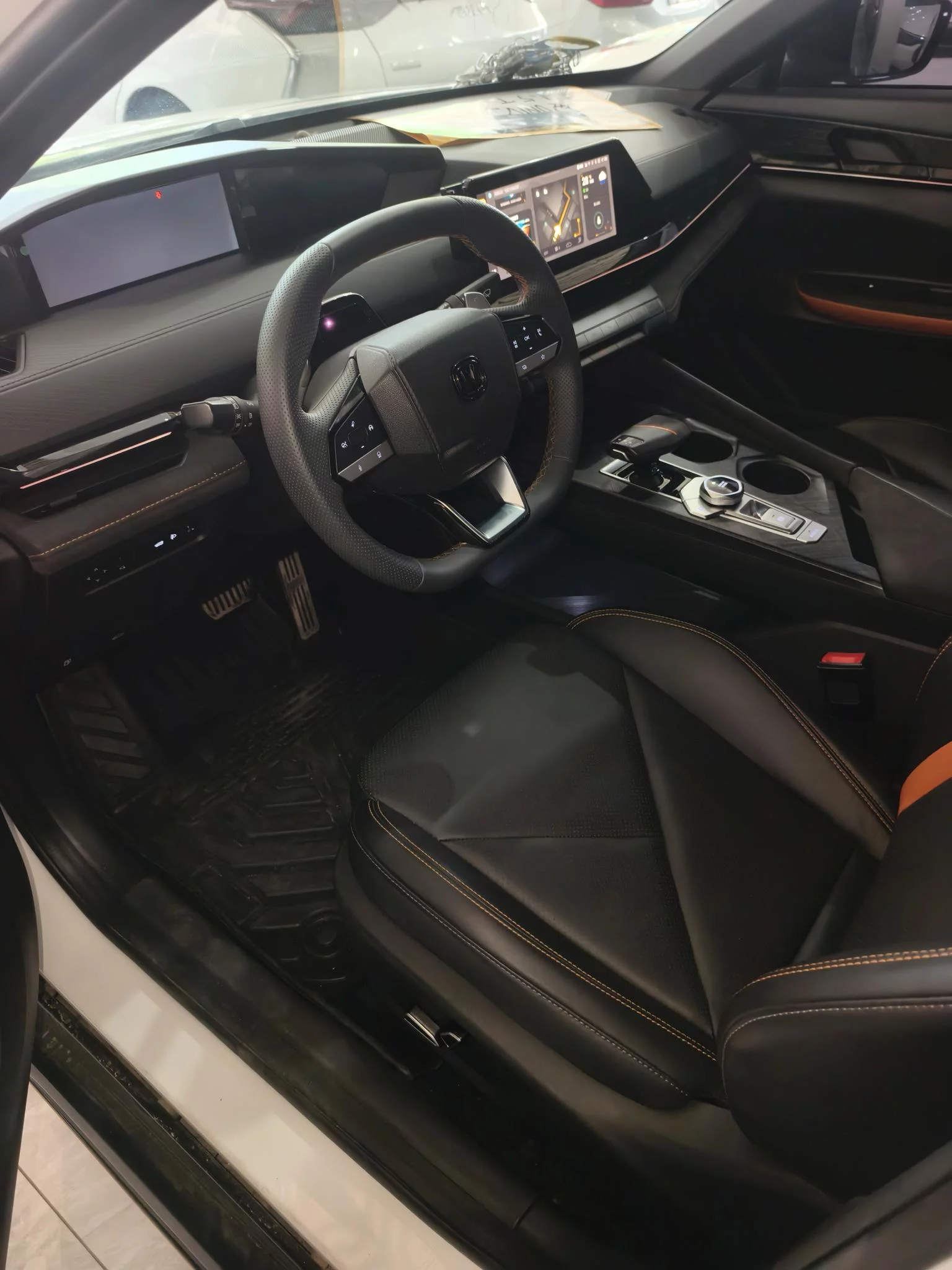 Changan UNI-V