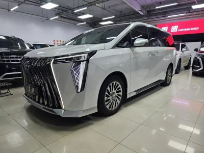 GAC Trumpchi M8