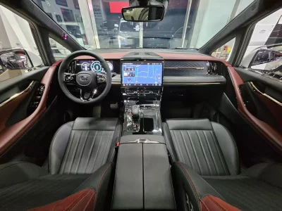 GAC Trumpchi M8