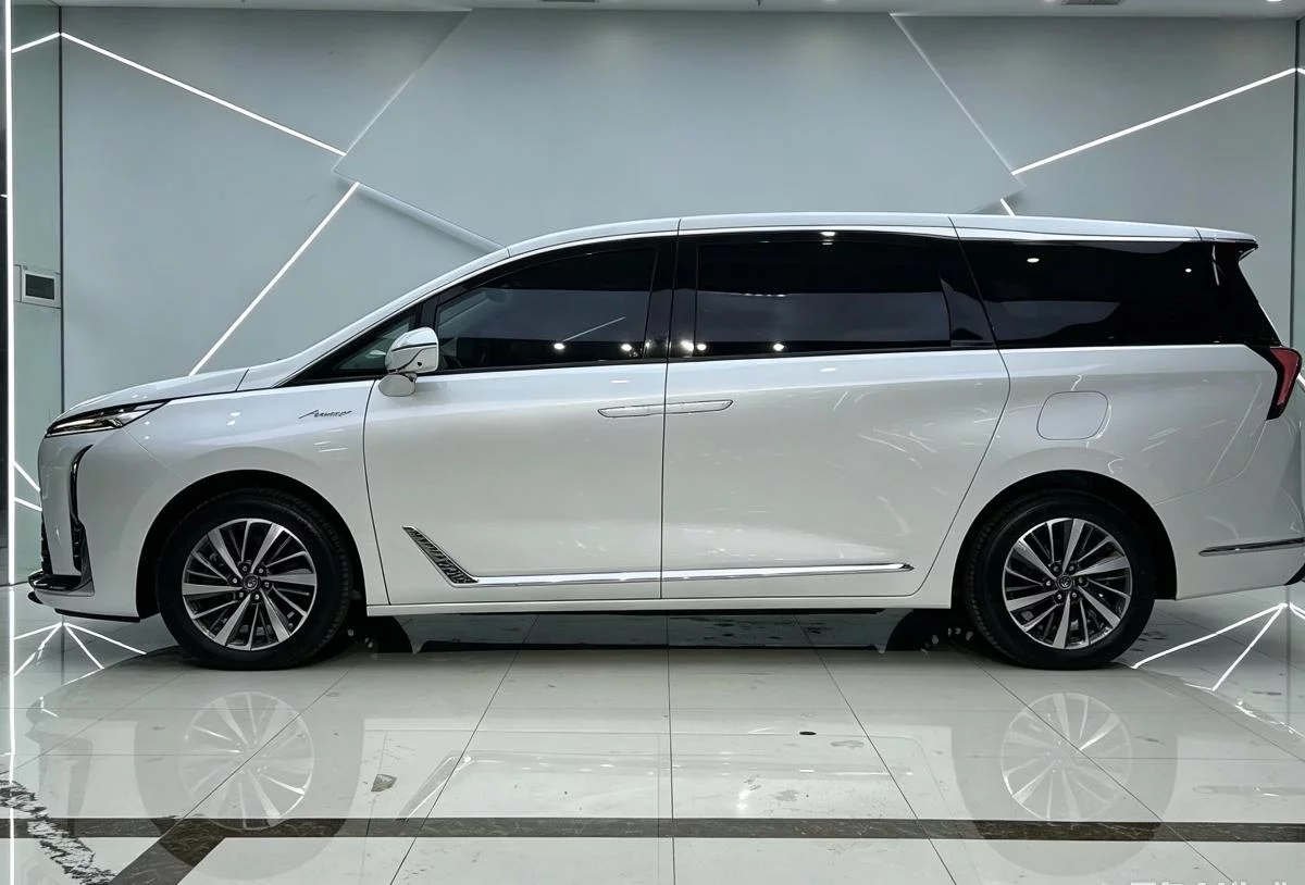 Buick GL8 PHEV
