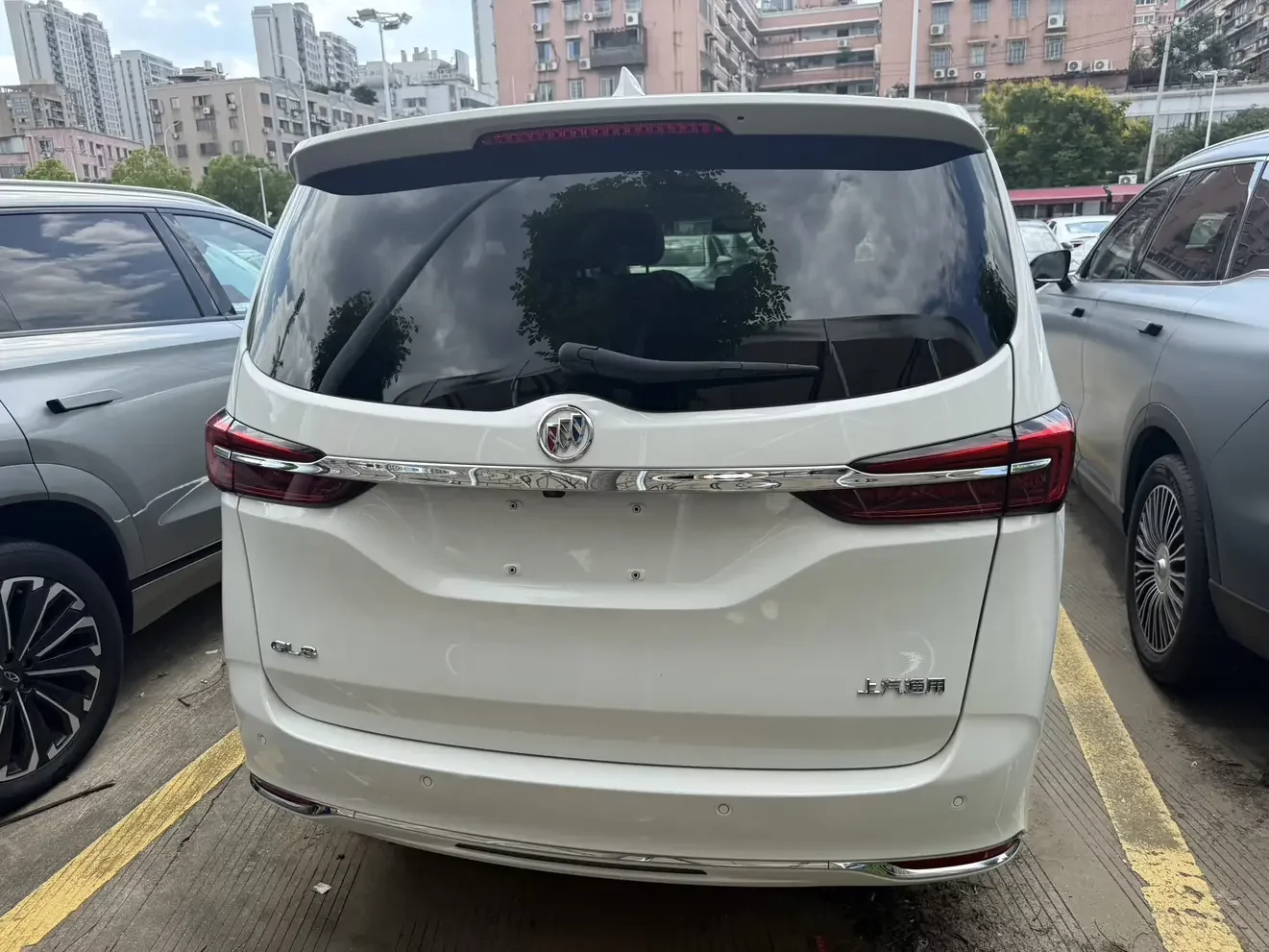 Buick GL8