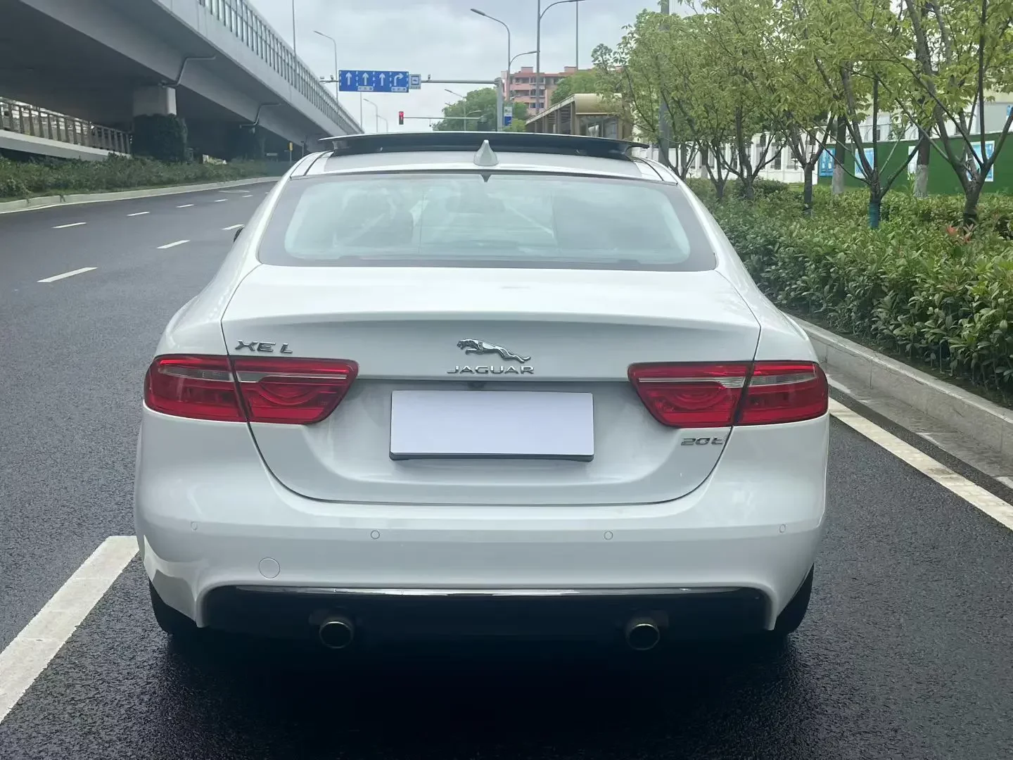 Jaguar XEL