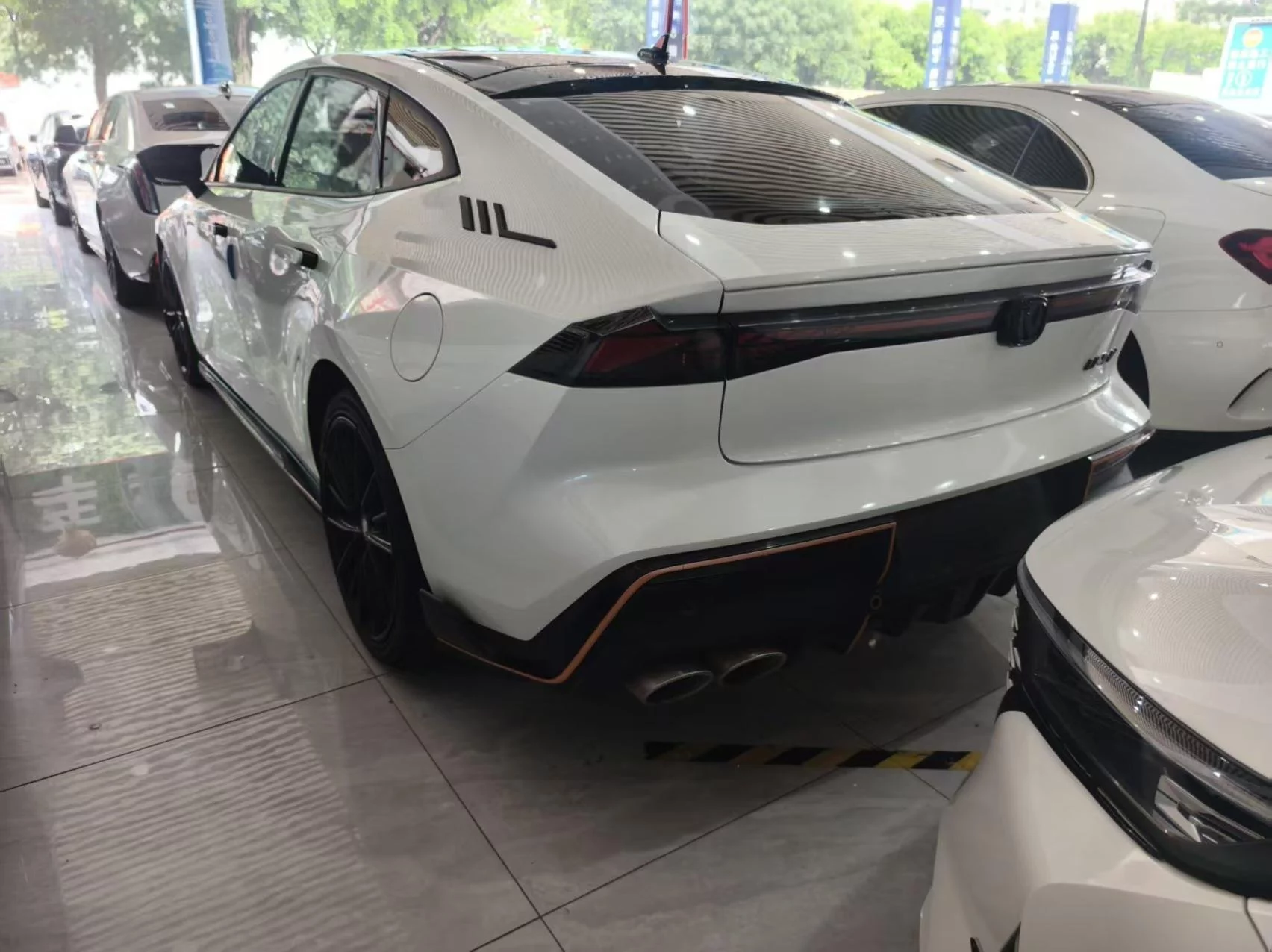 Changan UNI-V