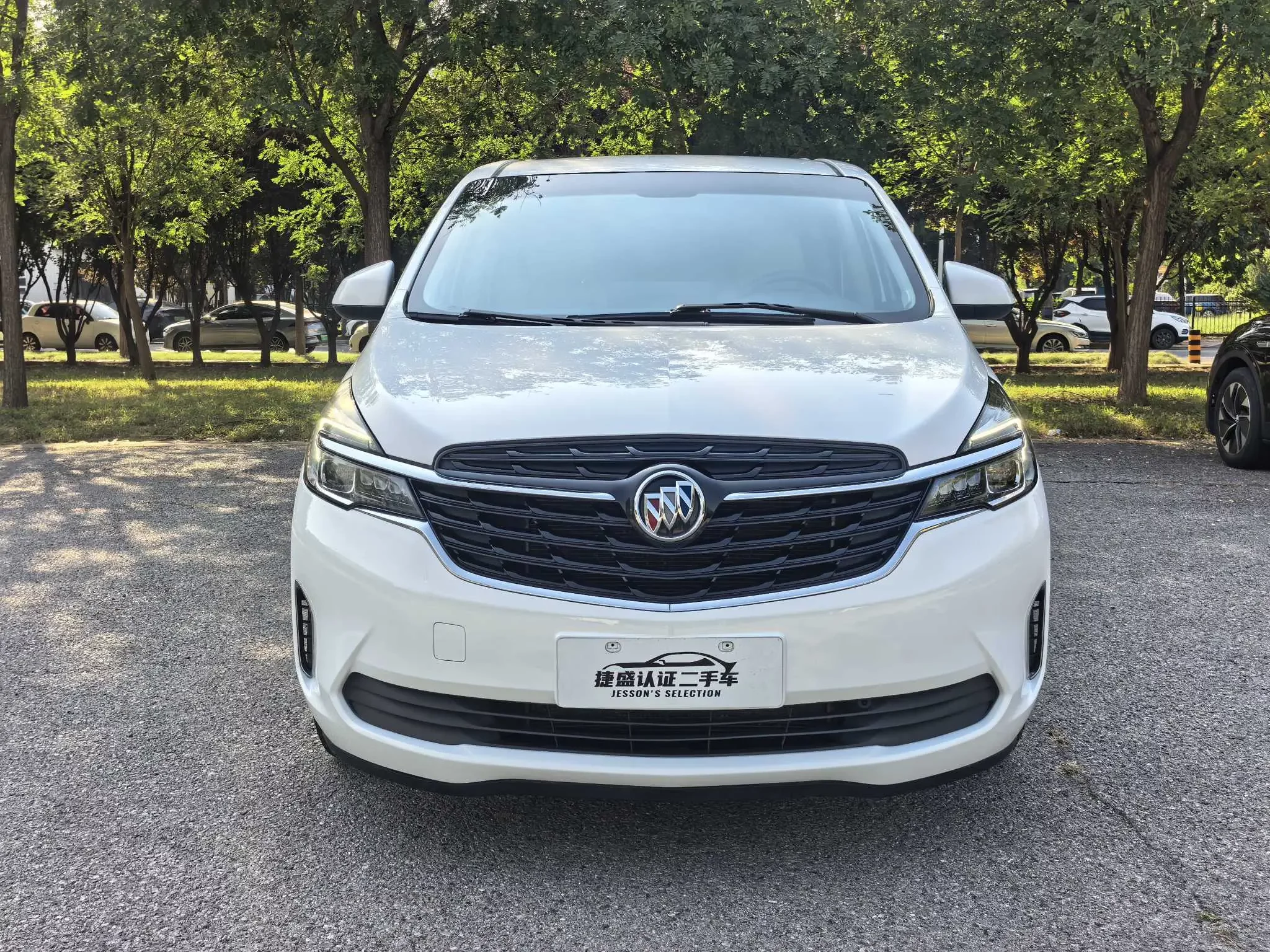Buick GL8