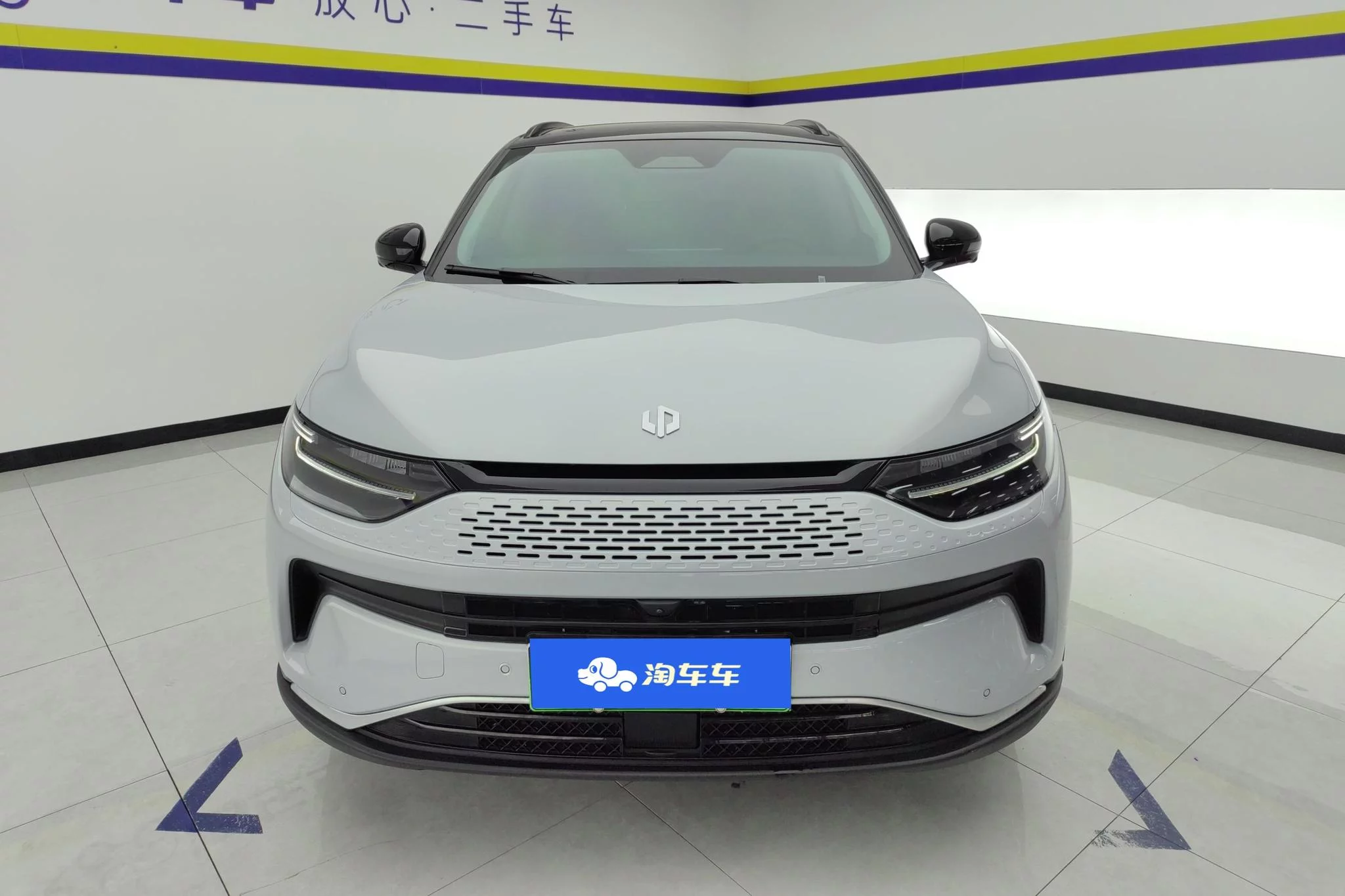 Leapmotor C11