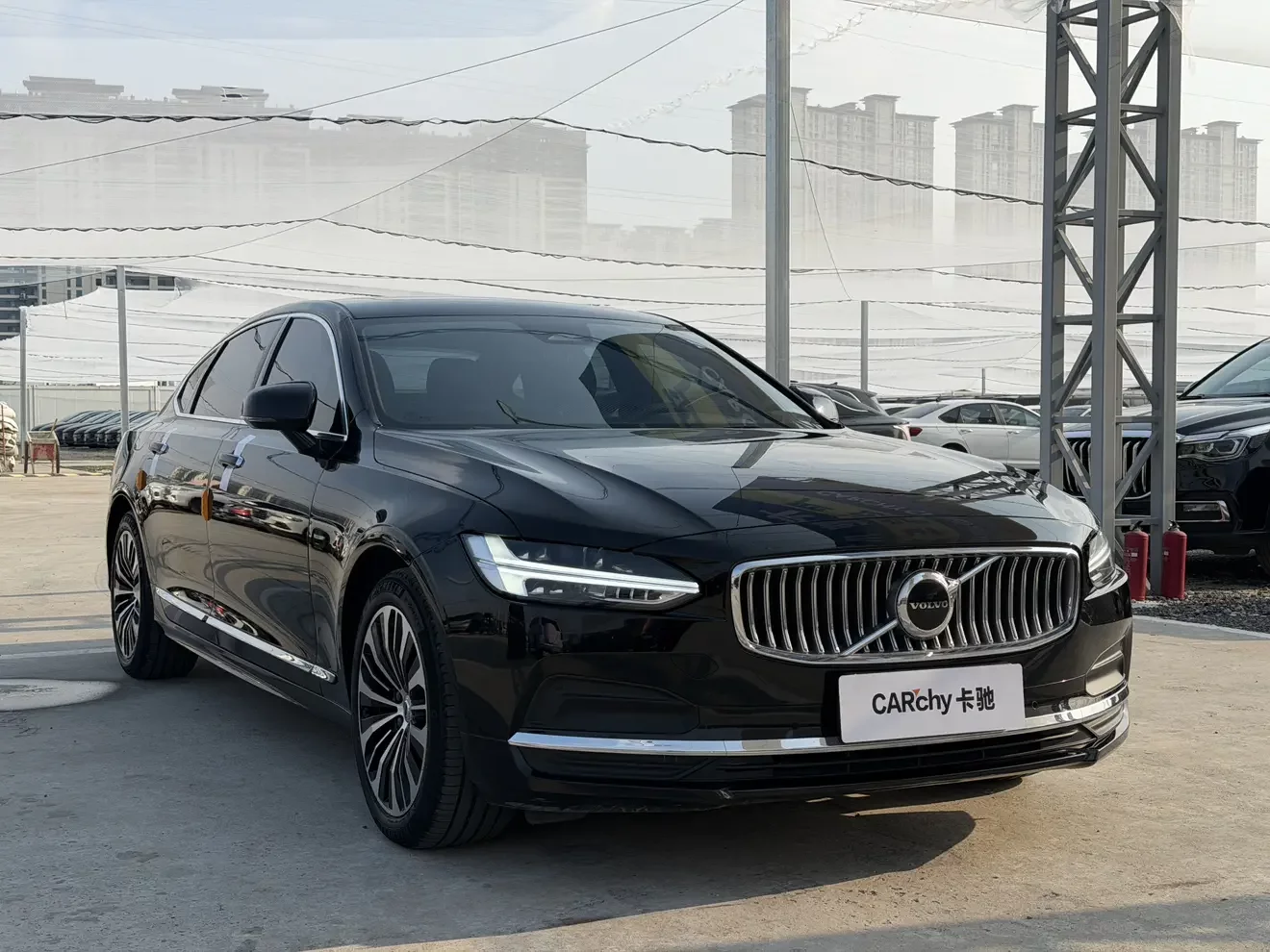 Volvo S90