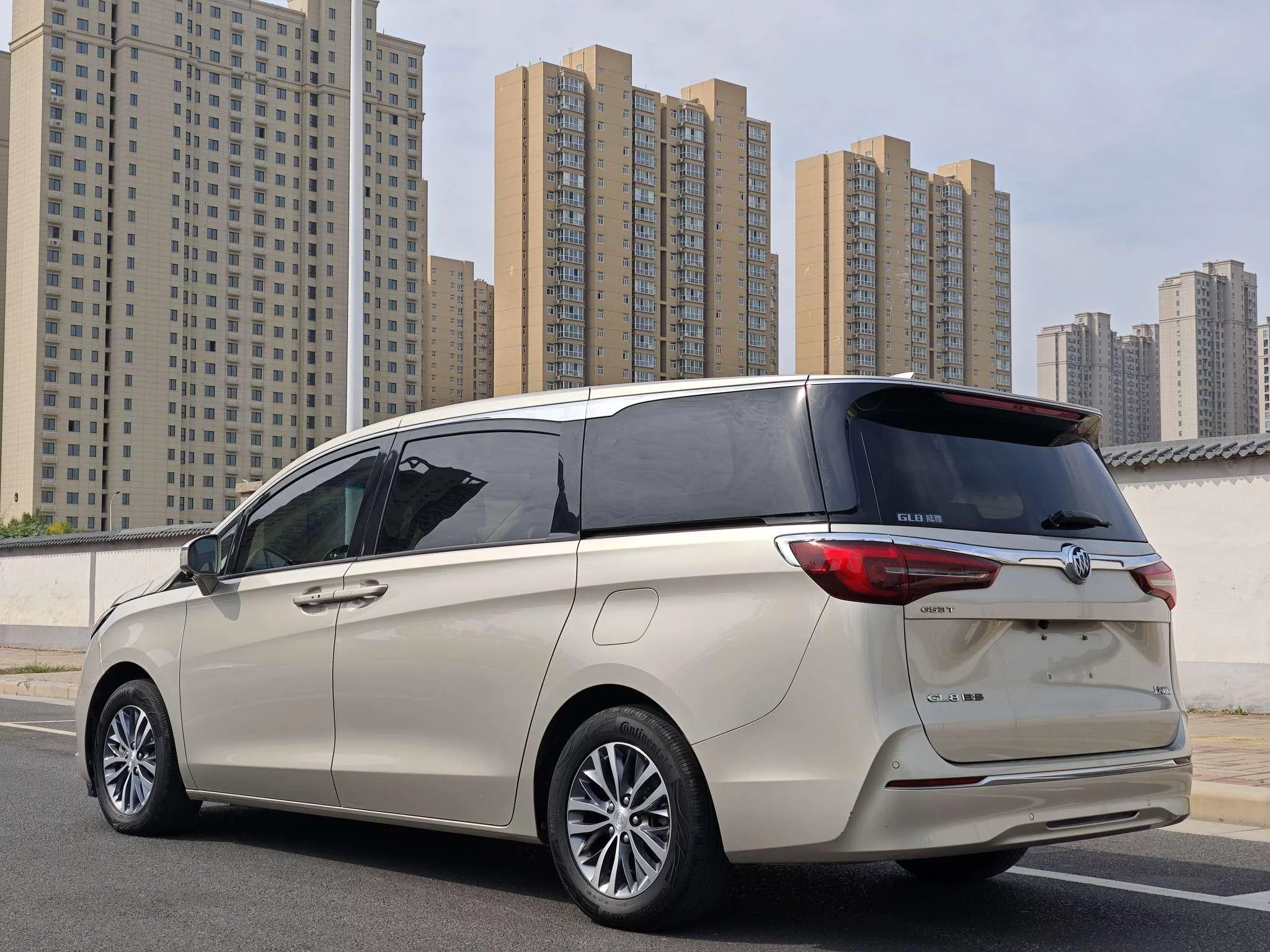 Buick GL8