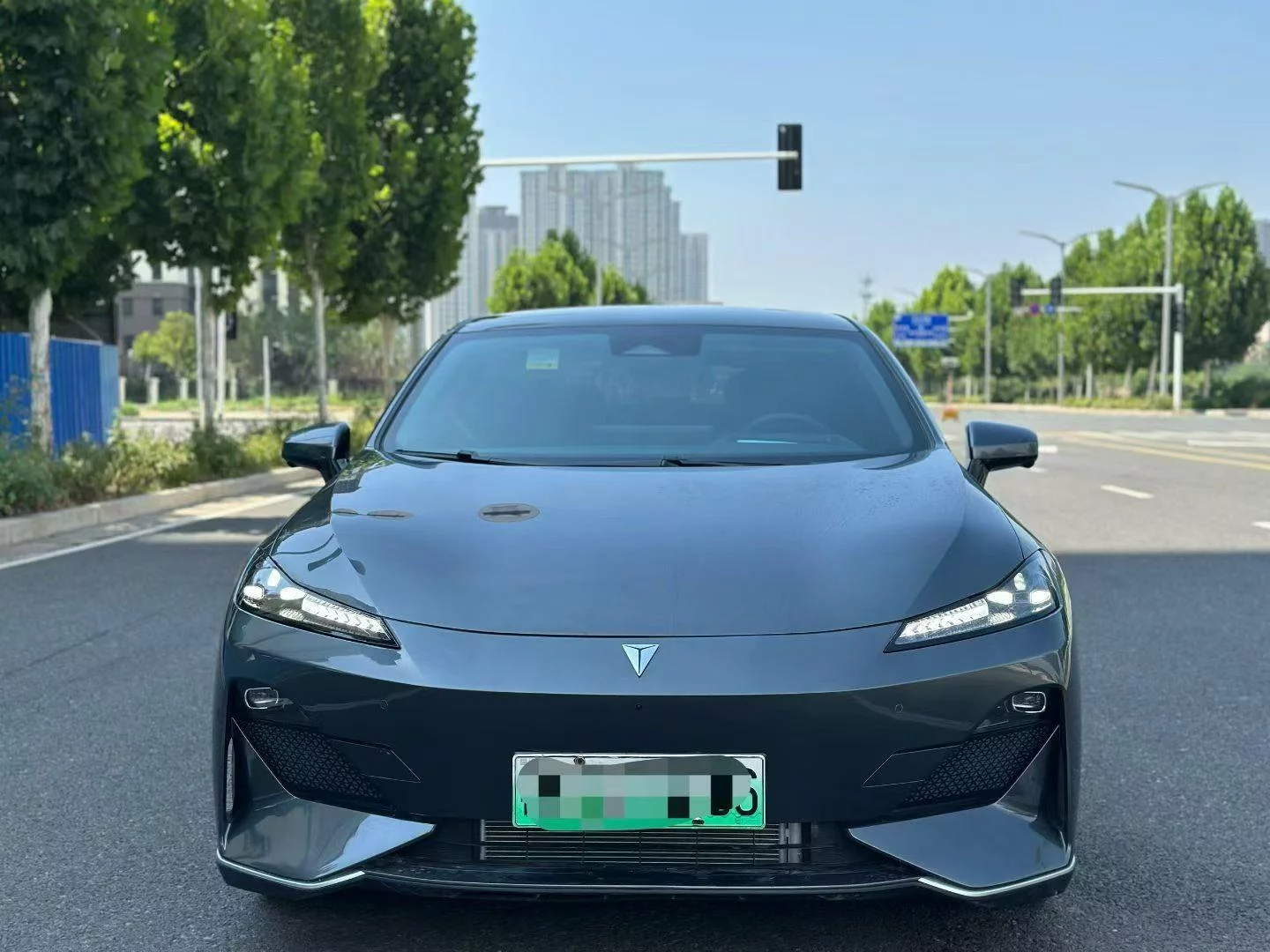 Deepal Dark blue SL03