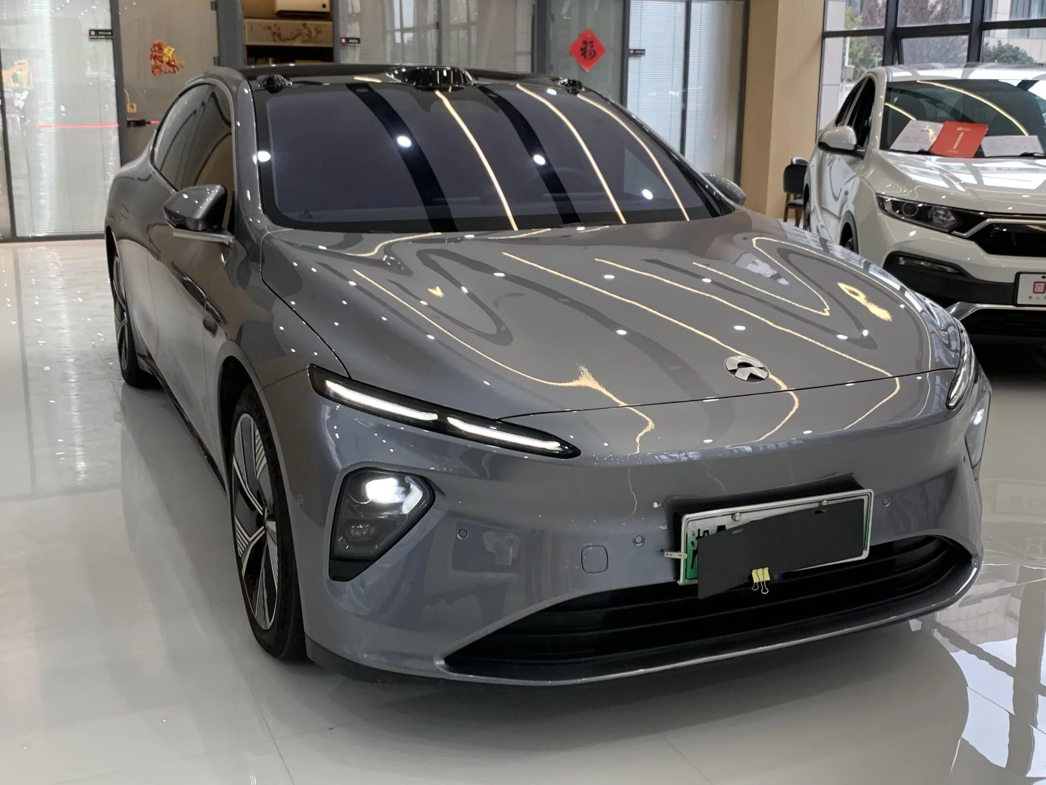 NIO ET7