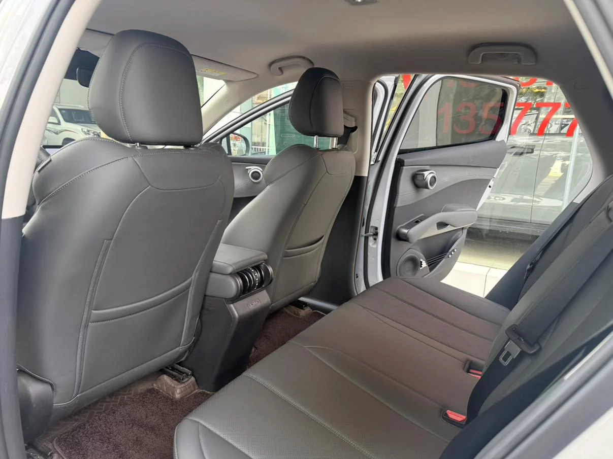 BYD Yuan PLUS