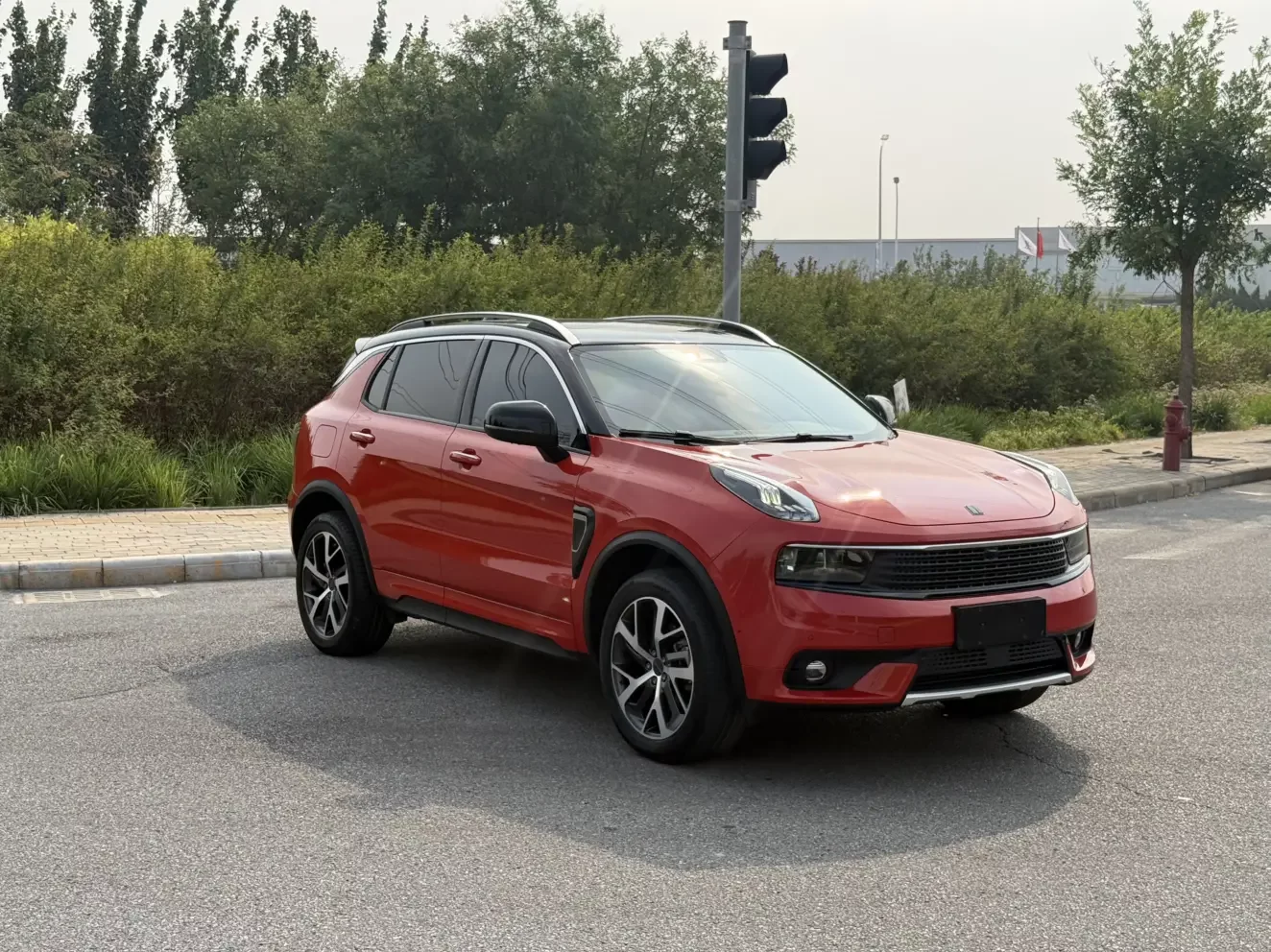 Lynk & Co 01