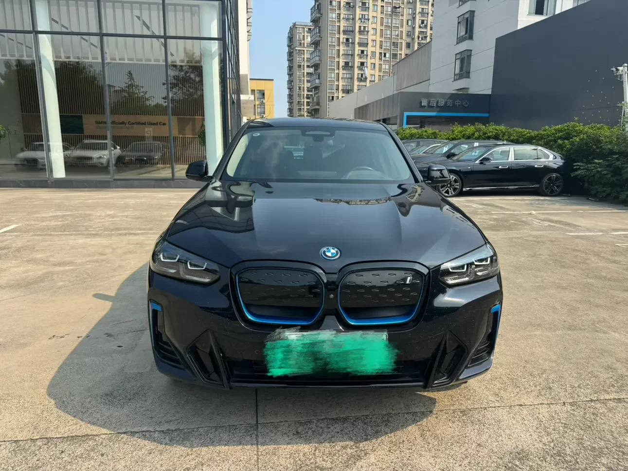 BMW iX3