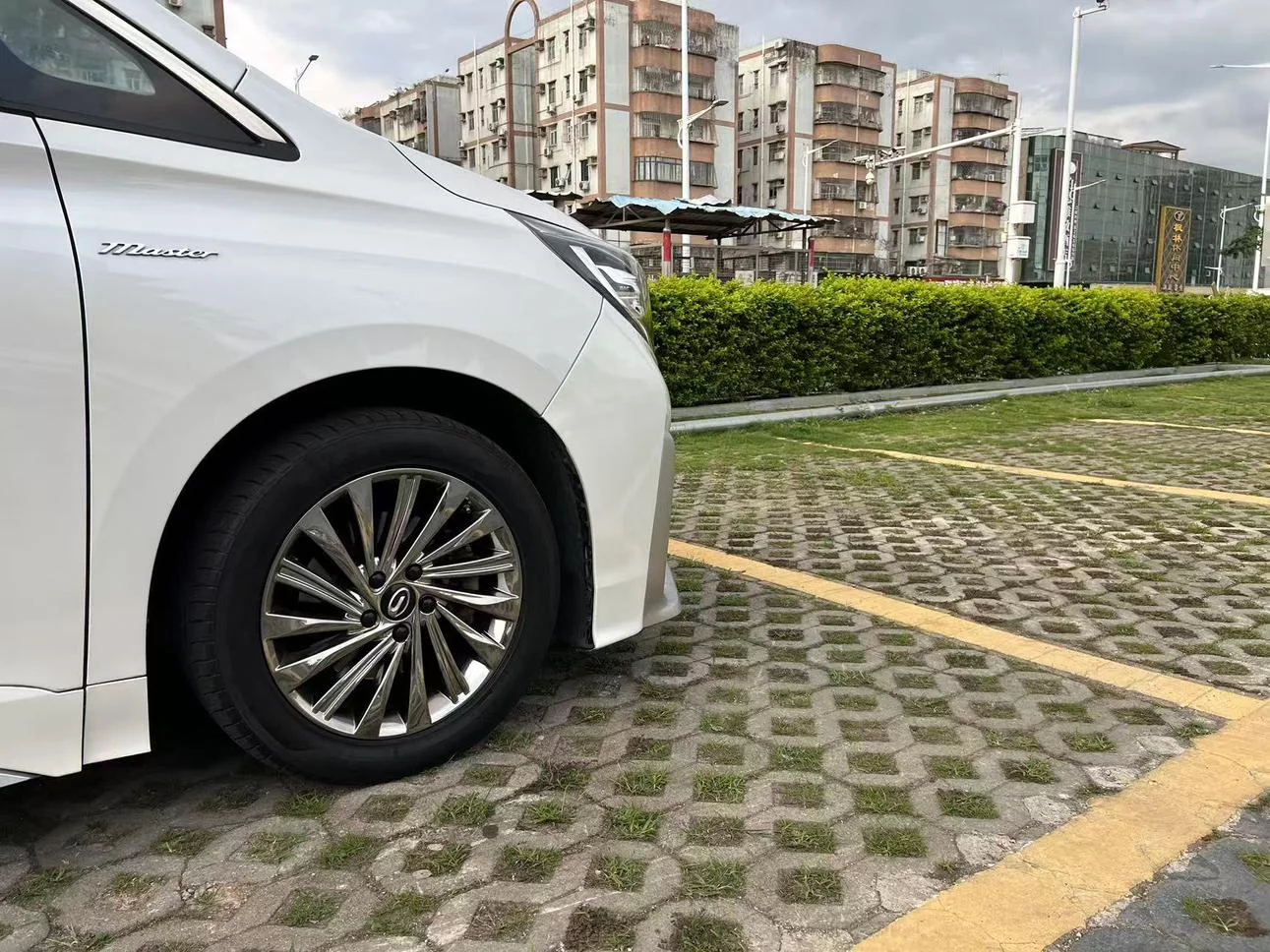 GAC Trumpchi M8