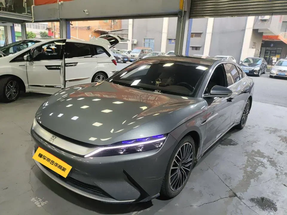 BYD Han EV