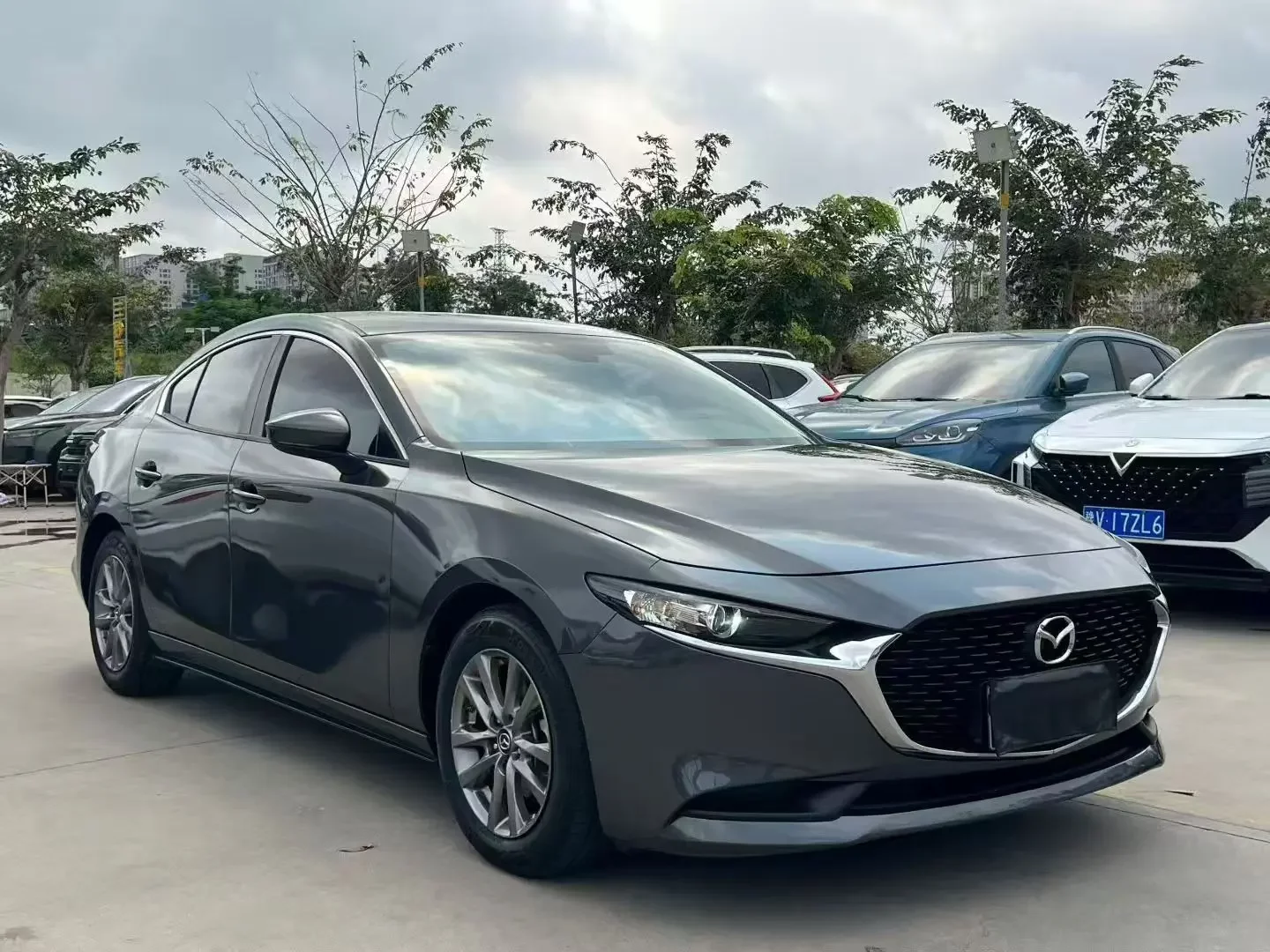 Mazda Axela