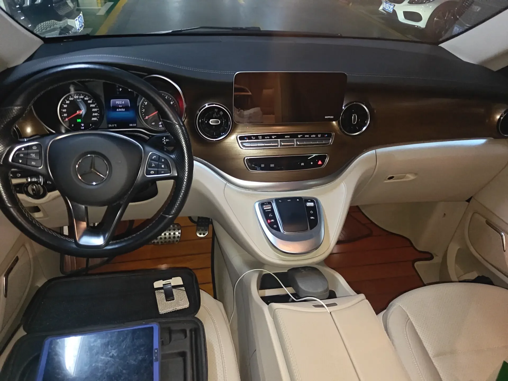 Mercedes-Benz V Class