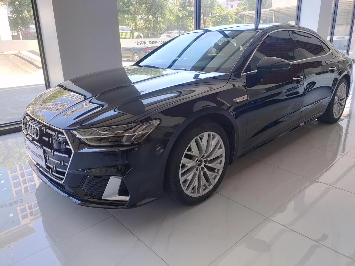 Audi A7L