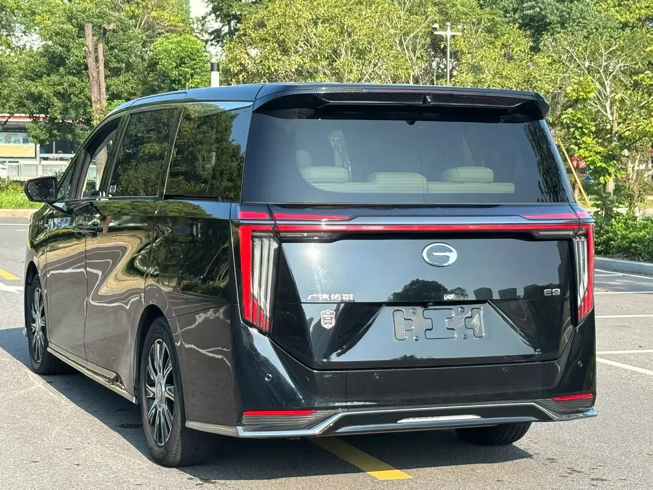 GAC Trumpchi E9 PHEV