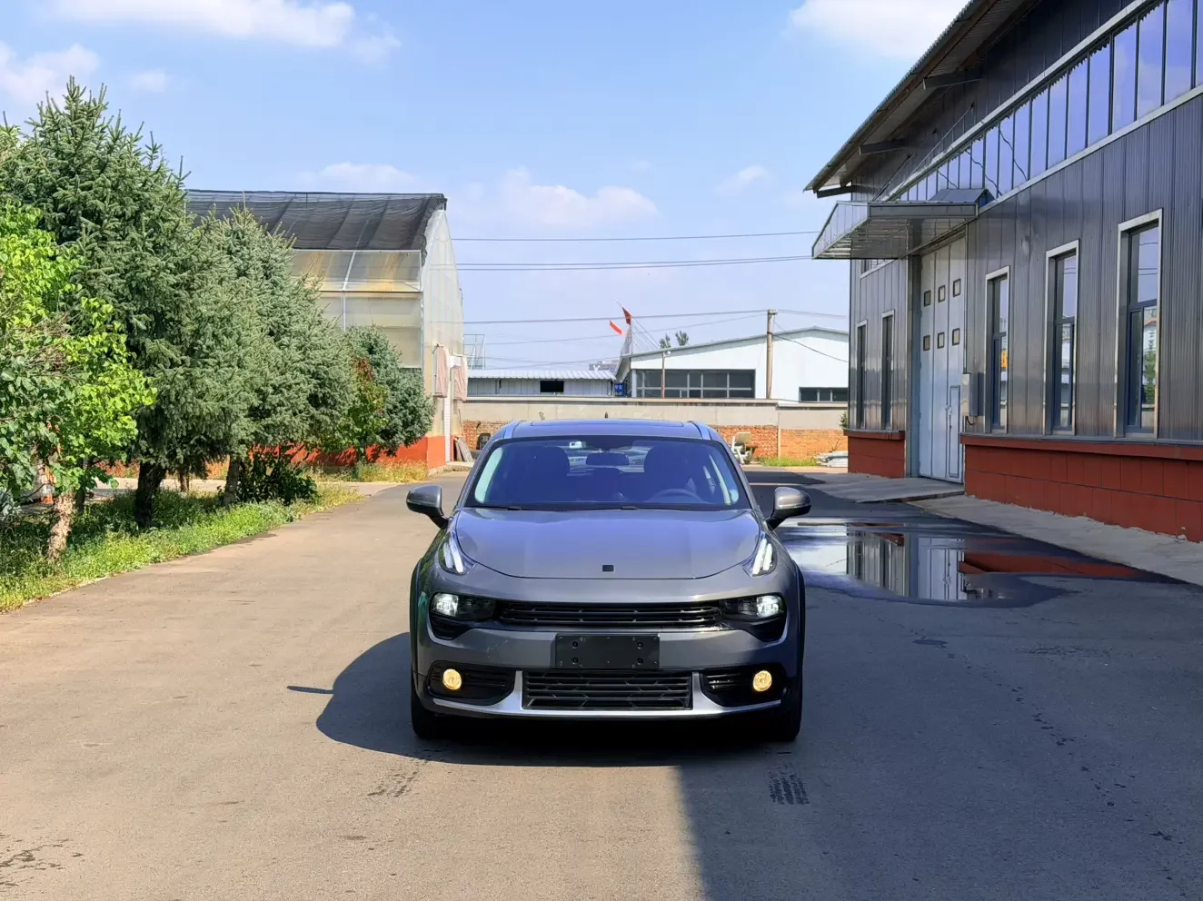 Lynk & Co 02