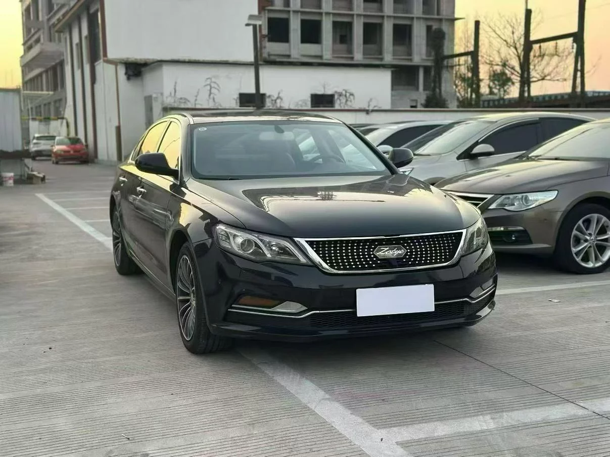 Zotye Z700